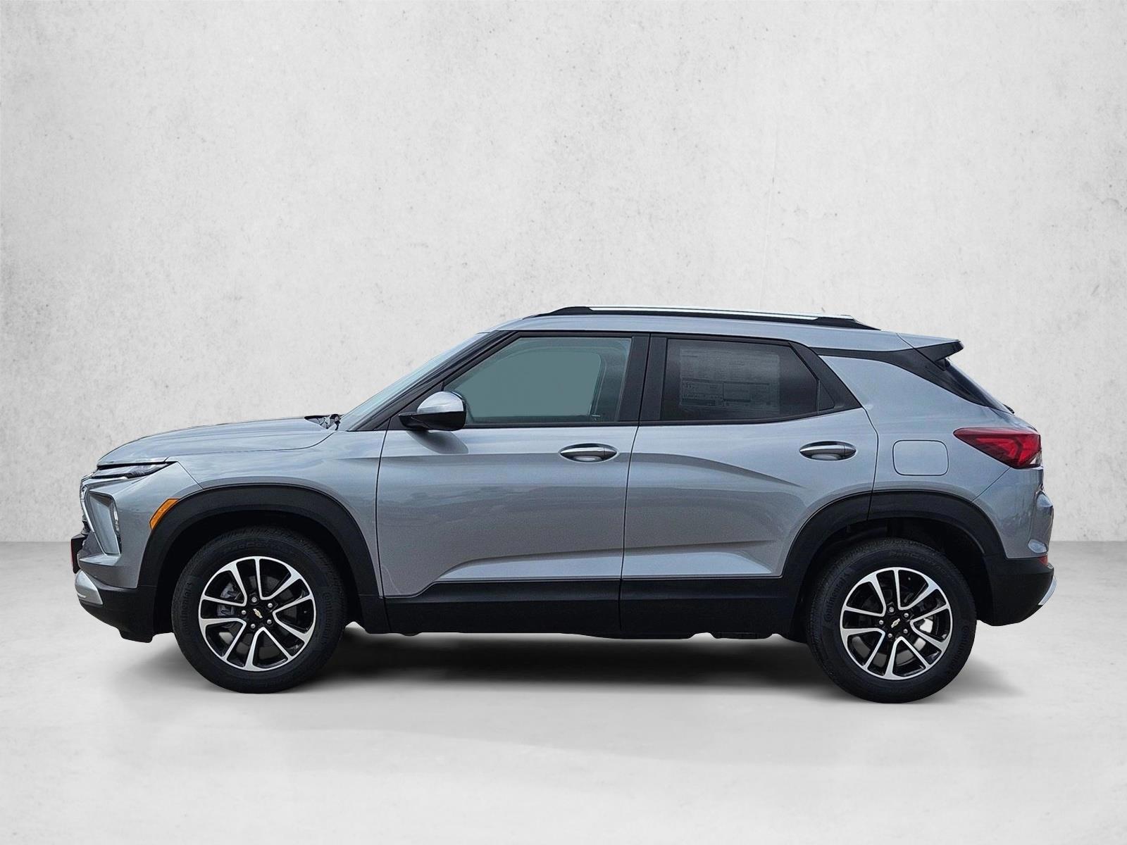 Thumbnail: 2026 Chevrolet TrailBlazer - 2