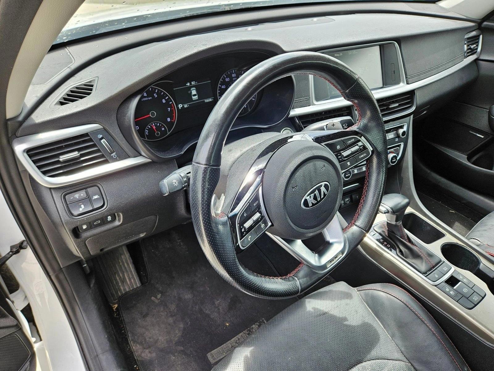 Thumbnail: 2020 Kia Optima - 3