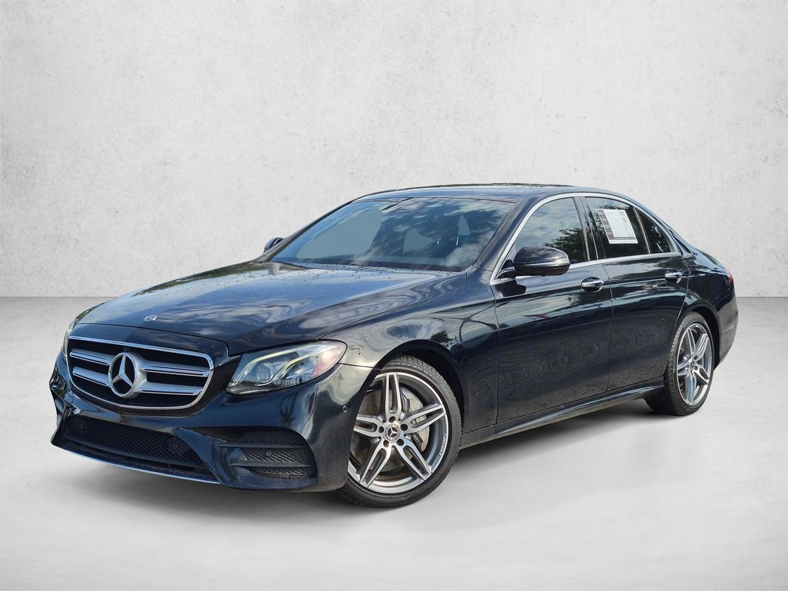 Thumbnail: 2019 Mercedes-Benz E-Class - 1