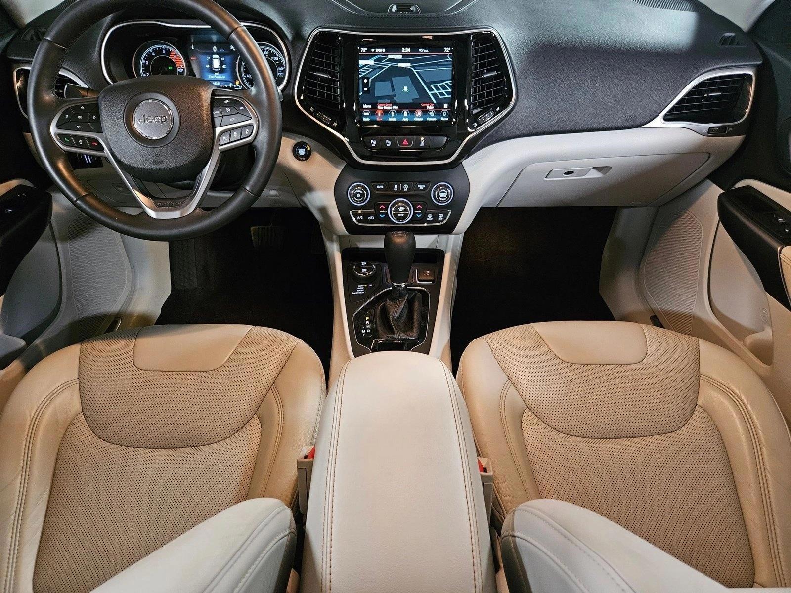 Thumbnail: 2019 Jeep Cherokee - 3