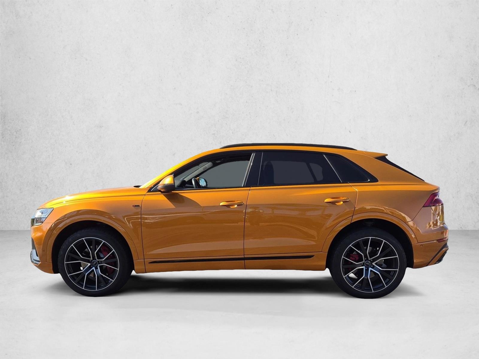 Thumbnail: 2020 Audi Q8 - 2