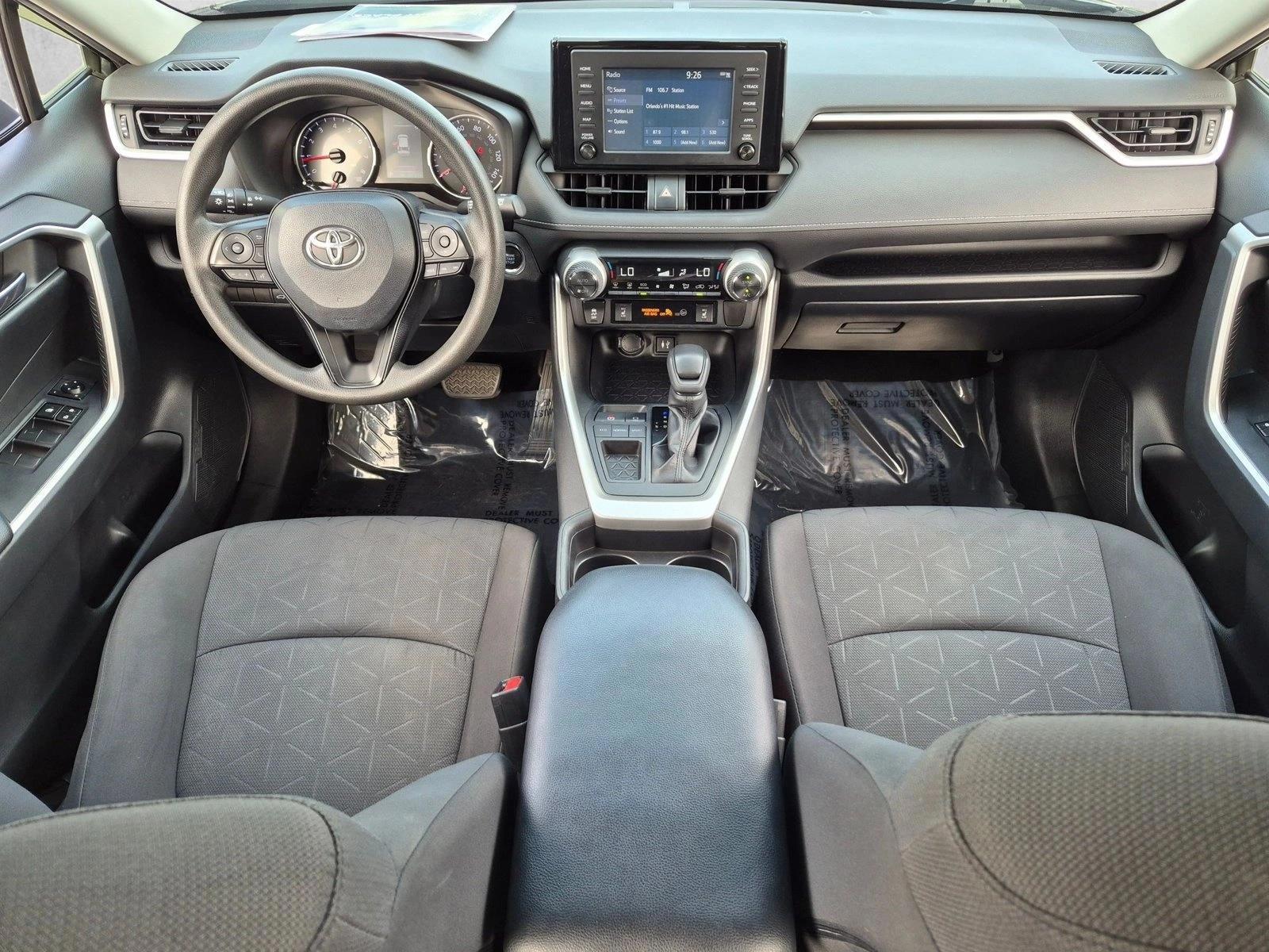 Thumbnail: 2019 Toyota RAV4 - 4