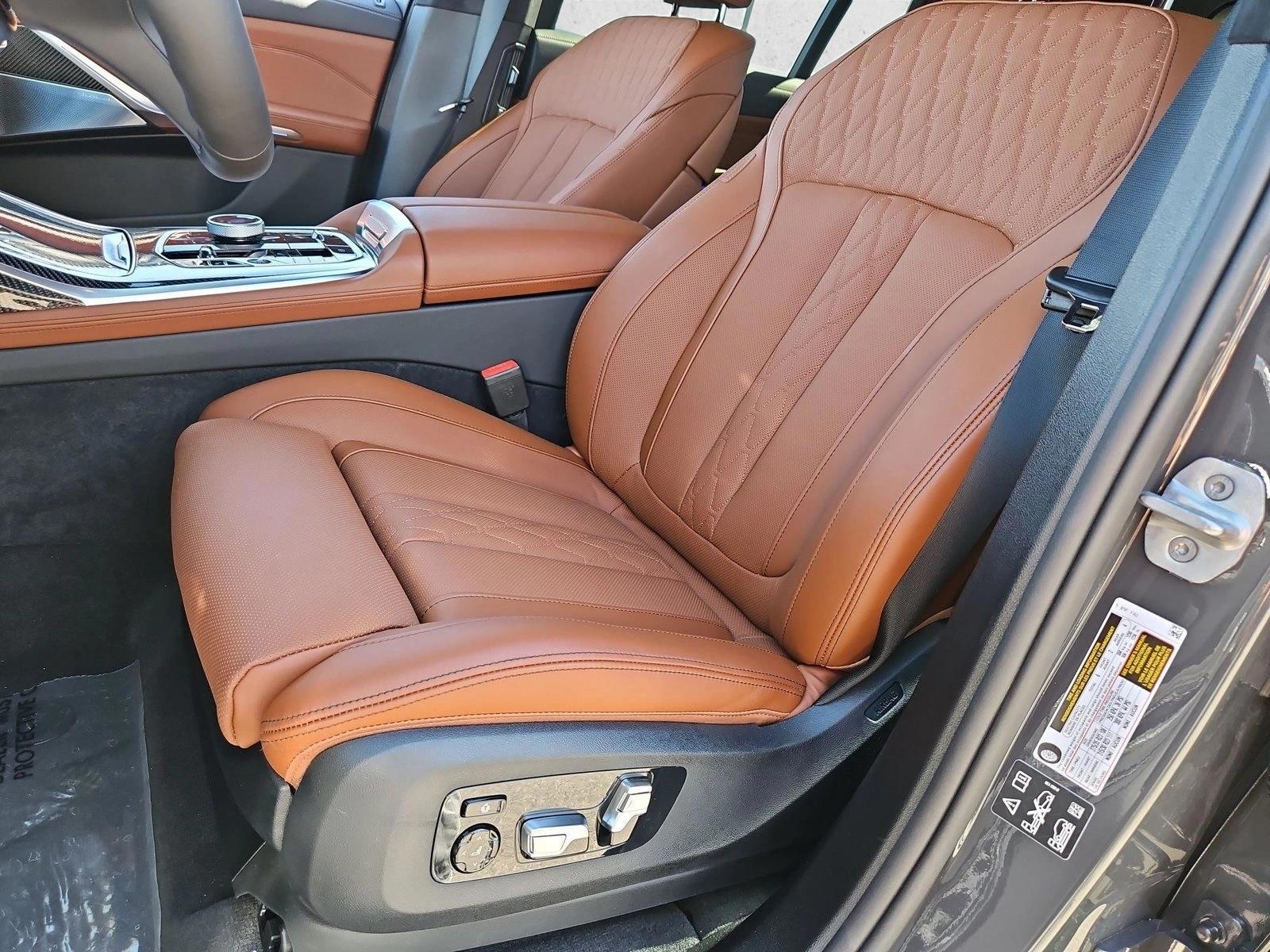 Thumbnail: 2027 BMW X7 - 5