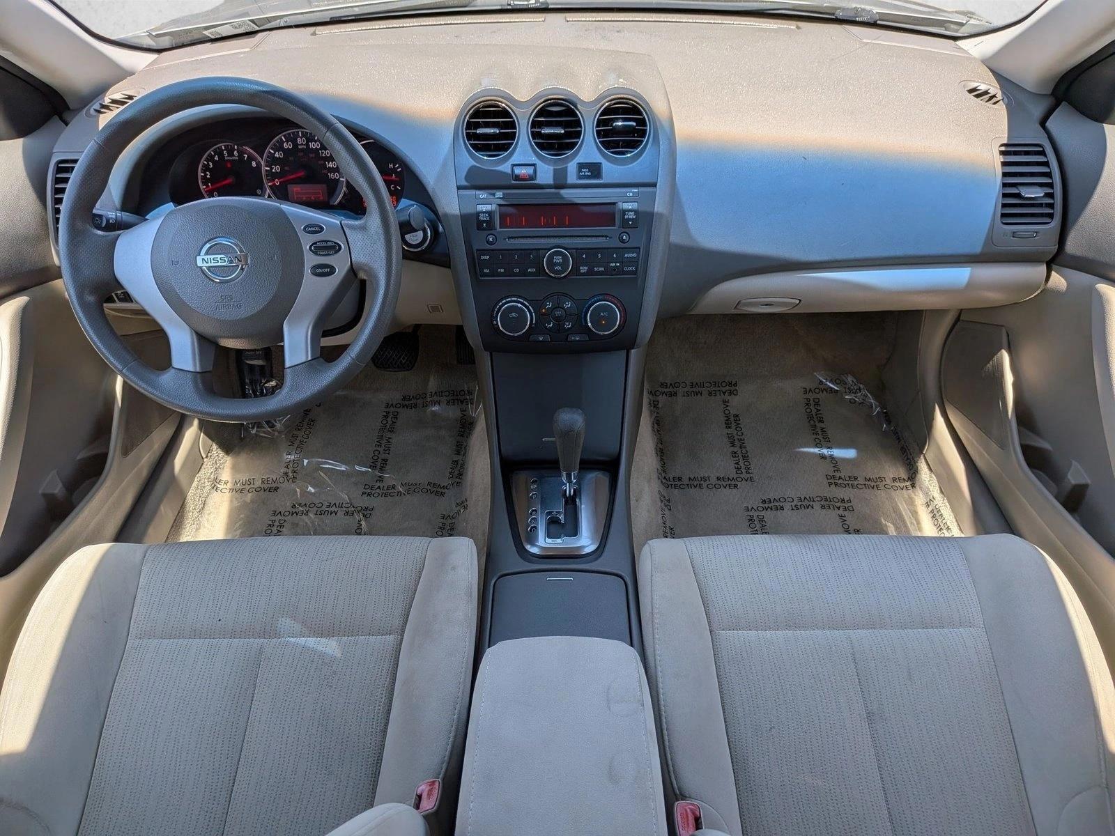 Thumbnail: 2012 Nissan Altima - 3