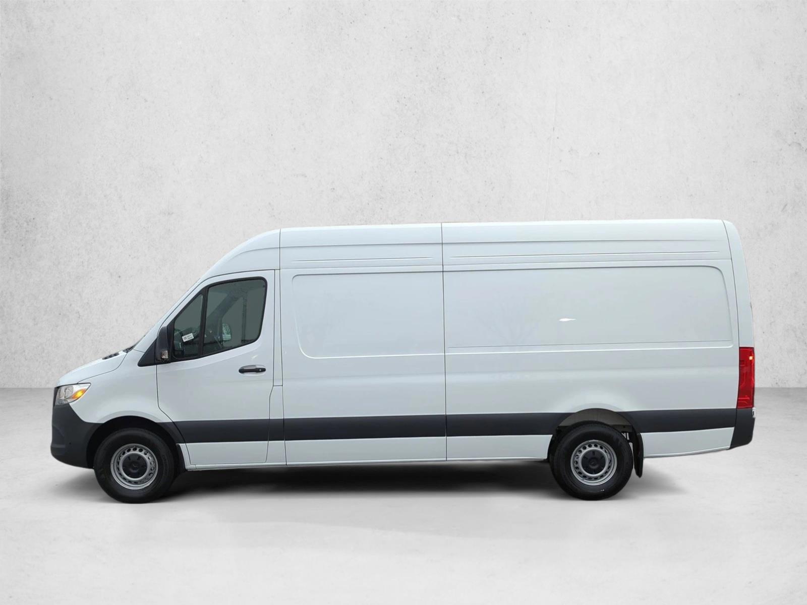 Thumbnail: 2026 Mercedes-Benz Sprinter - 2