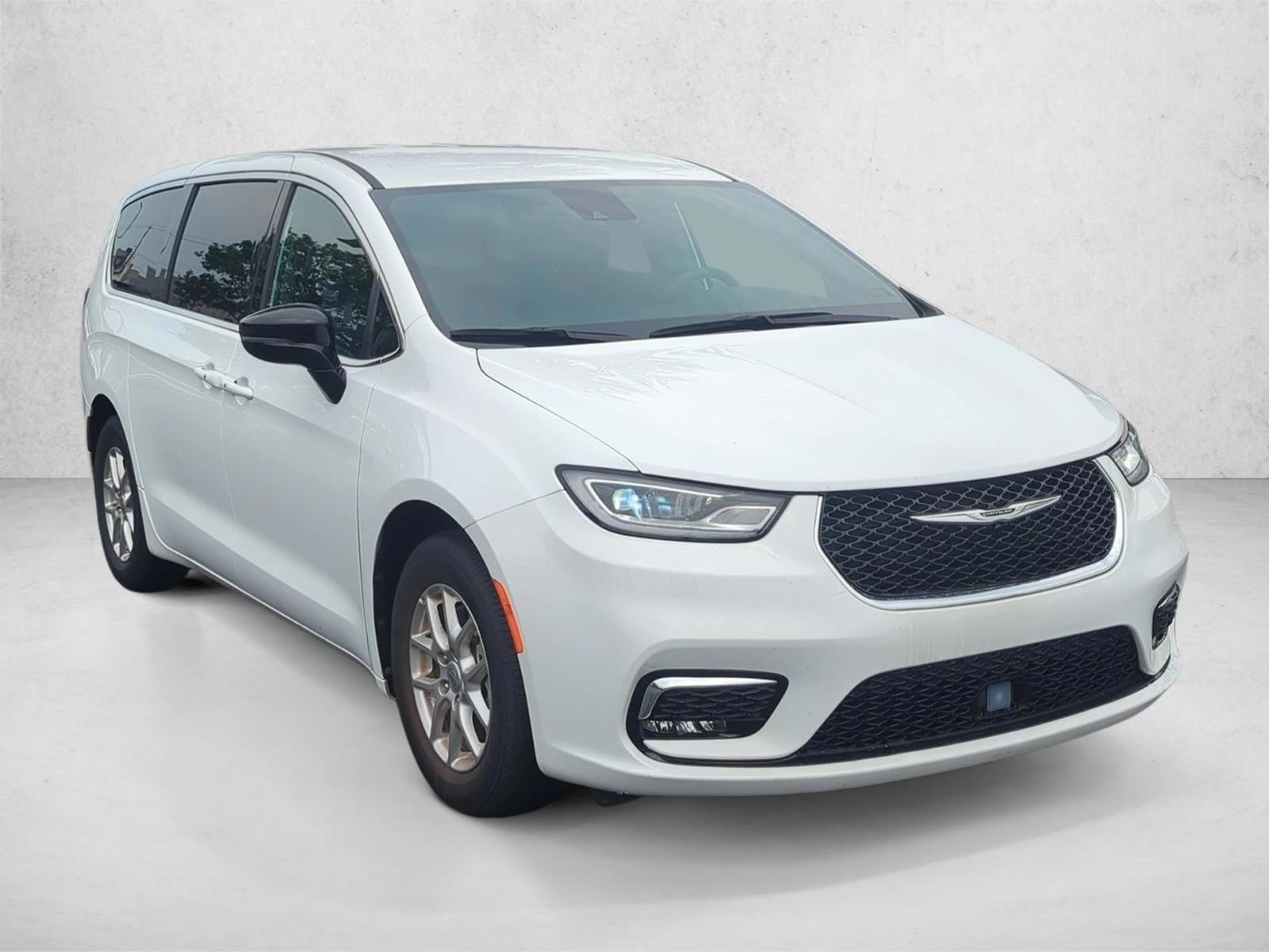 2025 Chrysler Pacifica