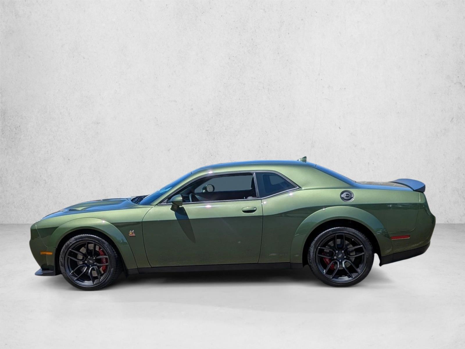 Thumbnail: 2022 Dodge Challenger - 2