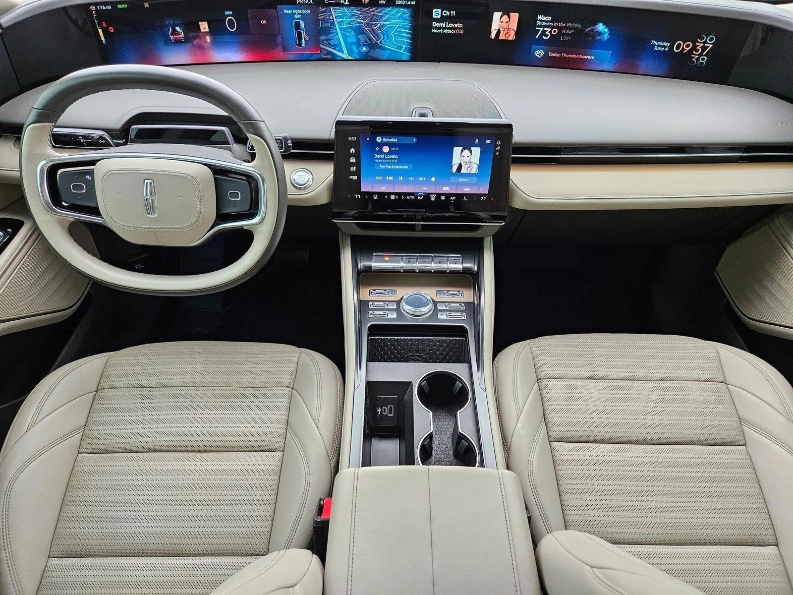 Thumbnail: 2024 Lincoln Nautilus - 4