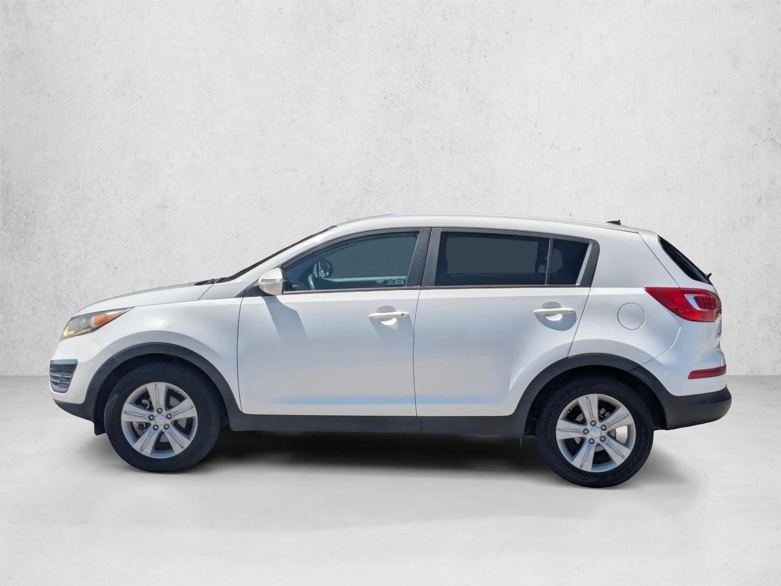 Thumbnail: 2013 Kia Sportage - 2