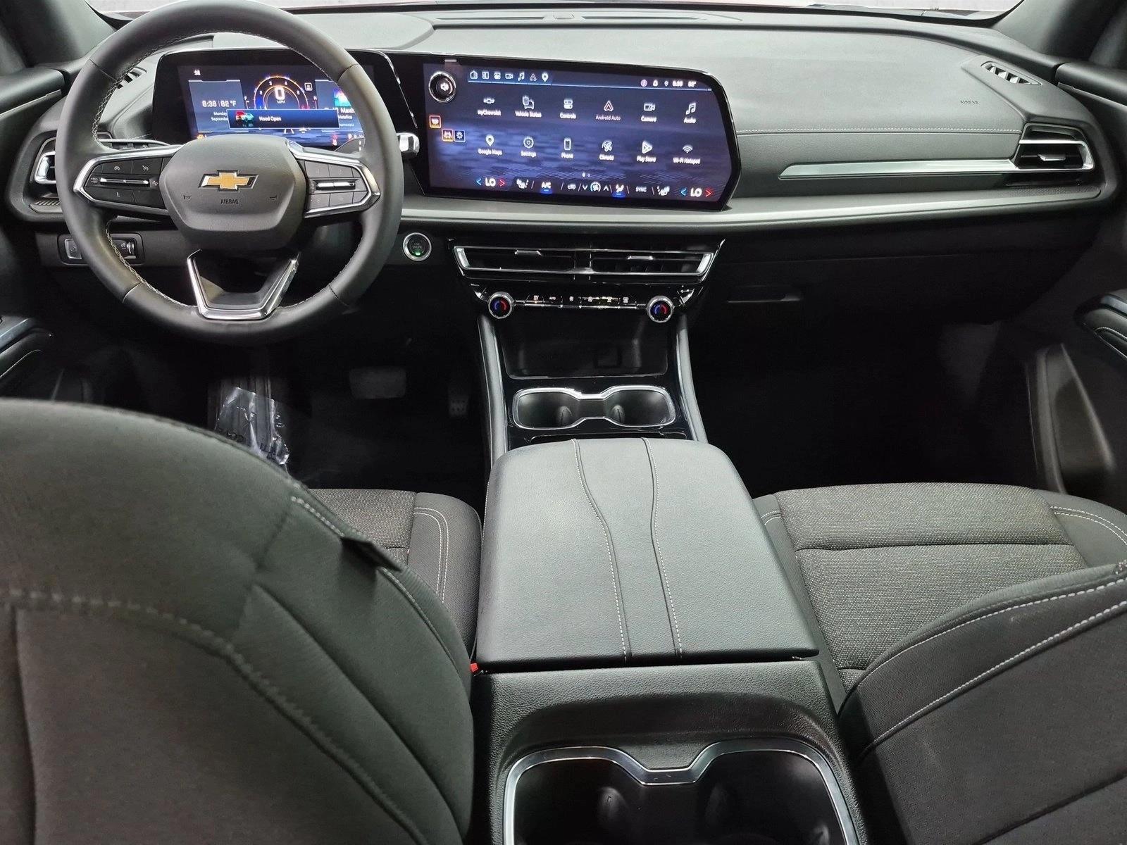 Thumbnail: 2024 Chevrolet Traverse - 4
