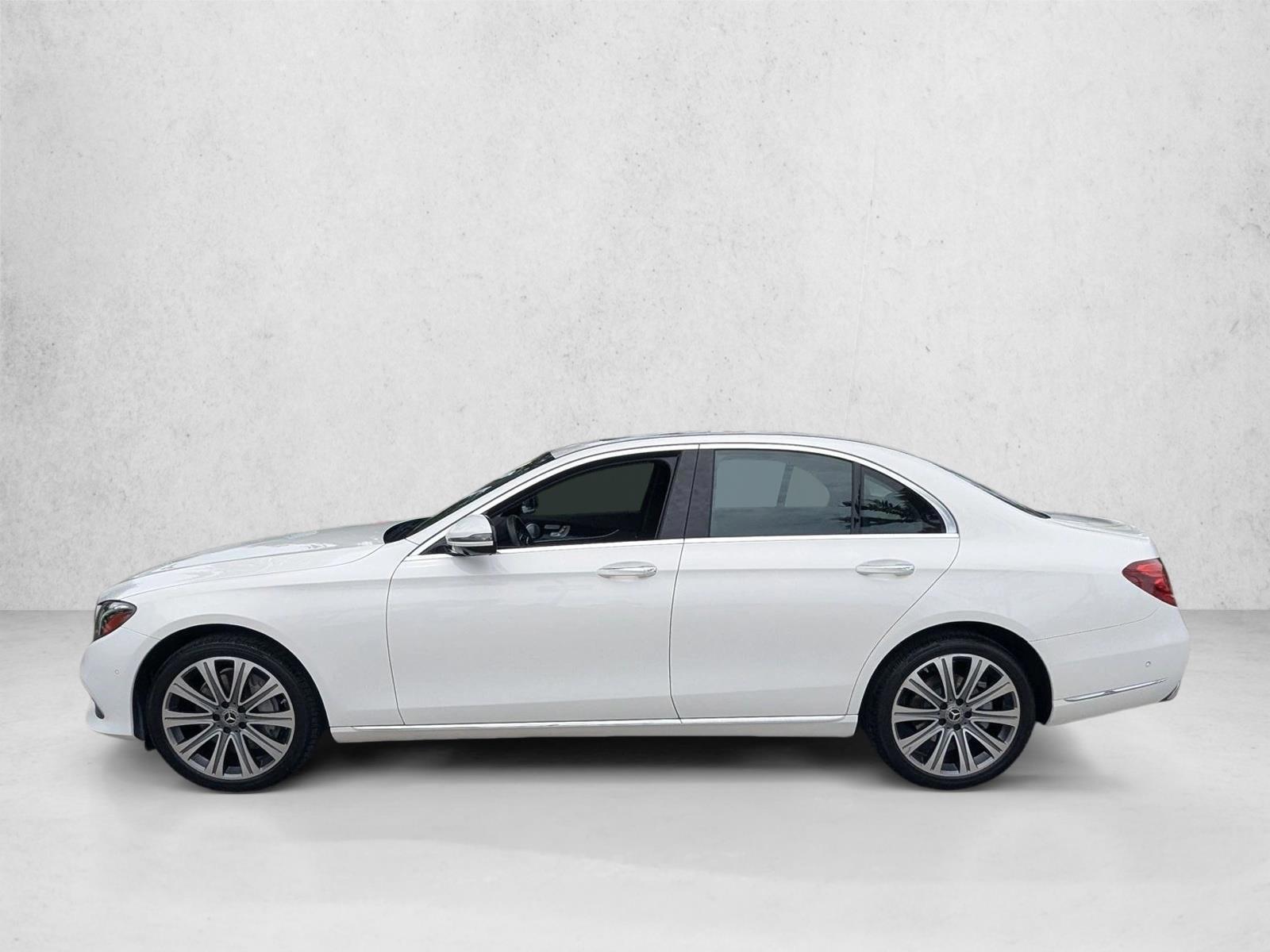 Thumbnail: 2020 Mercedes-Benz E-Class - 2
