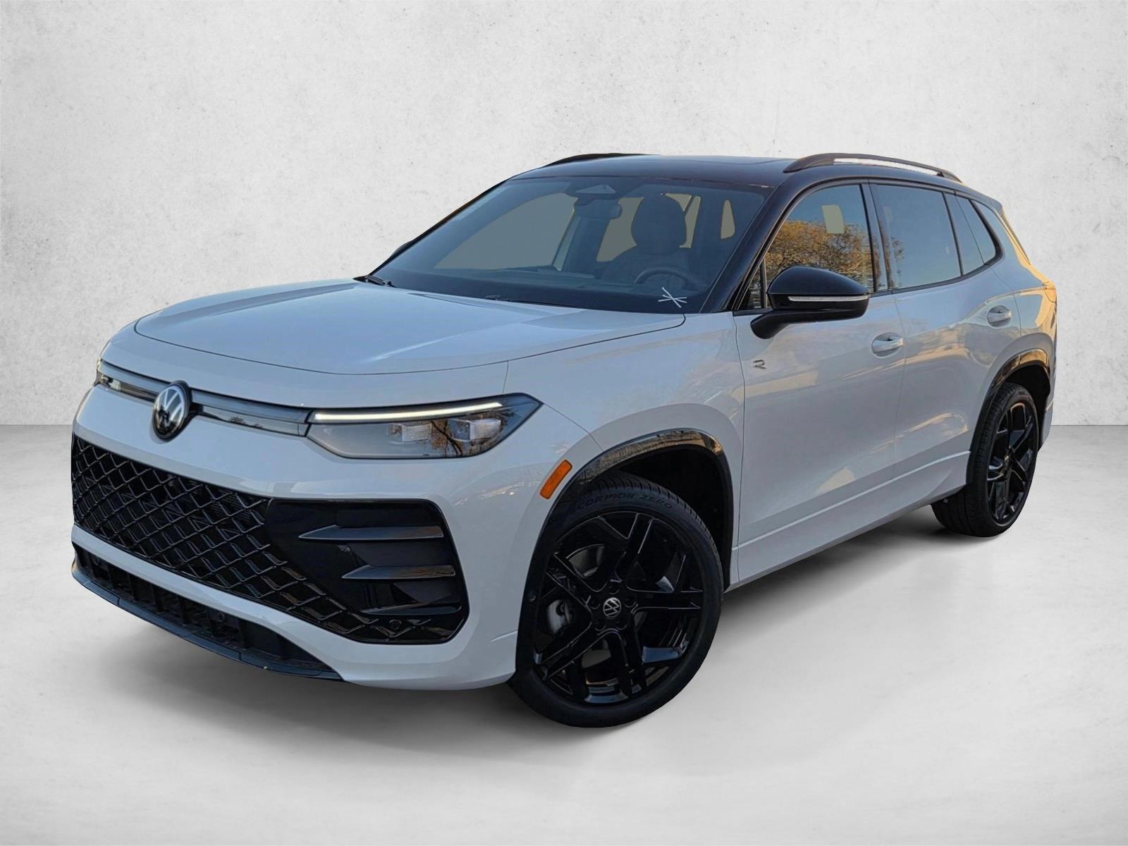 Thumbnail: 2026 Volkswagen Tiguan - 1