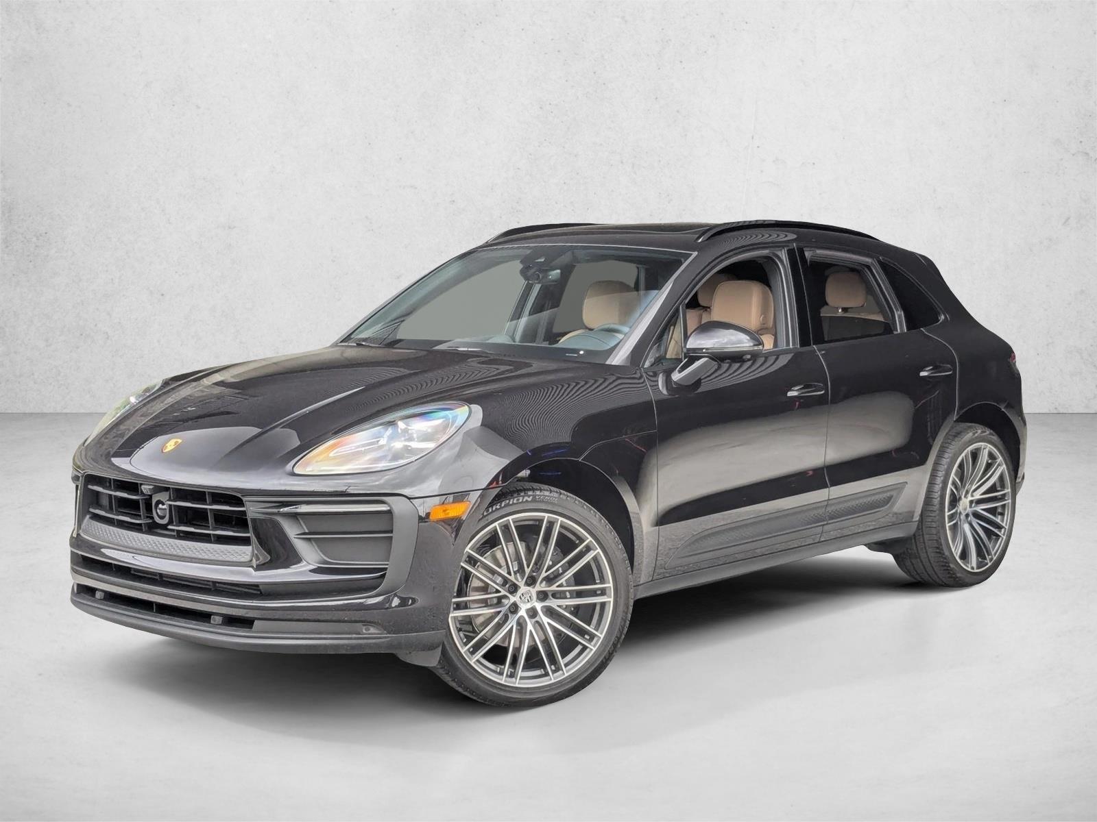 Thumbnail: 2026 Porsche Macan - 1