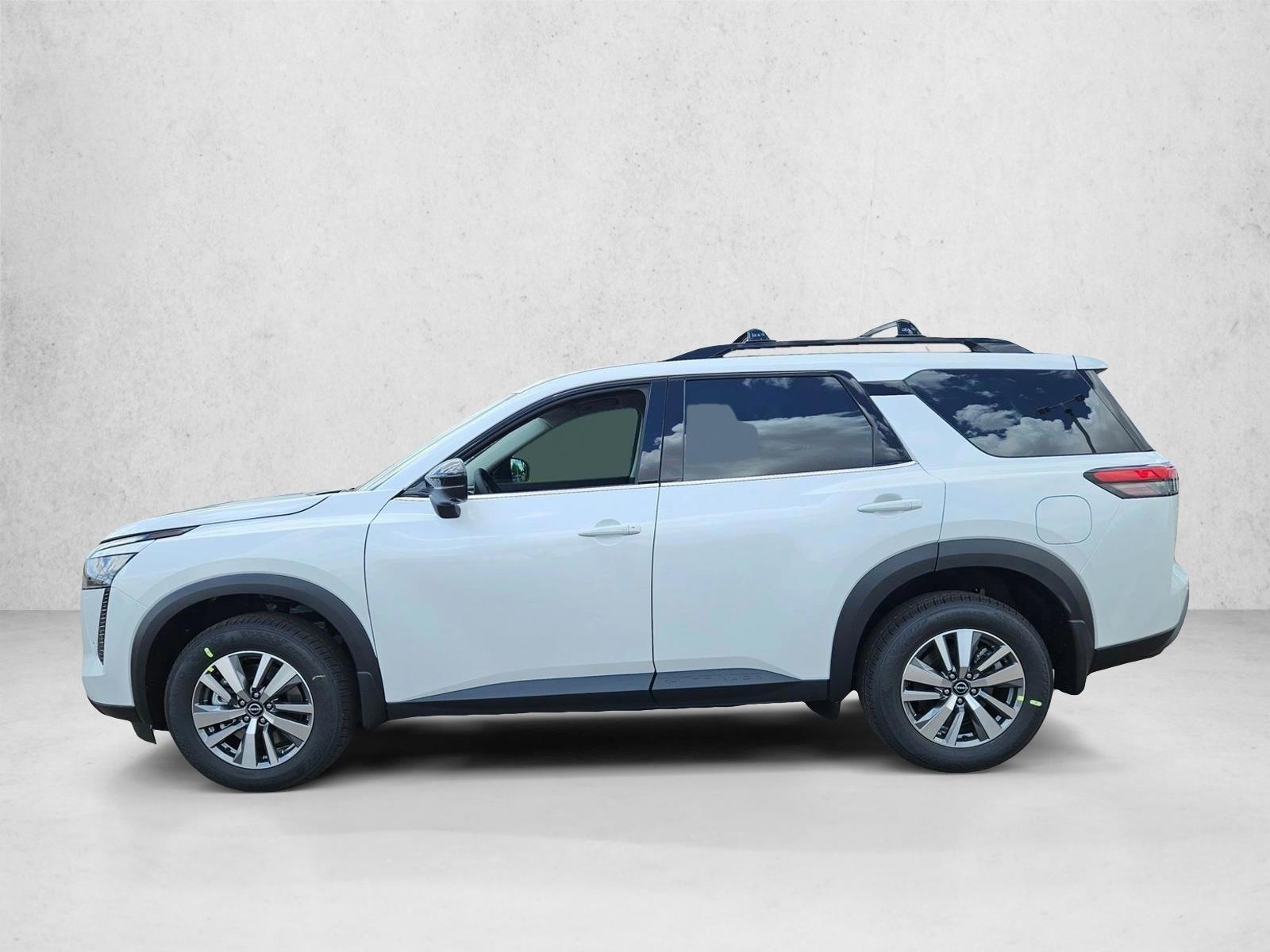 Thumbnail: 2026 Nissan Pathfinder - 2