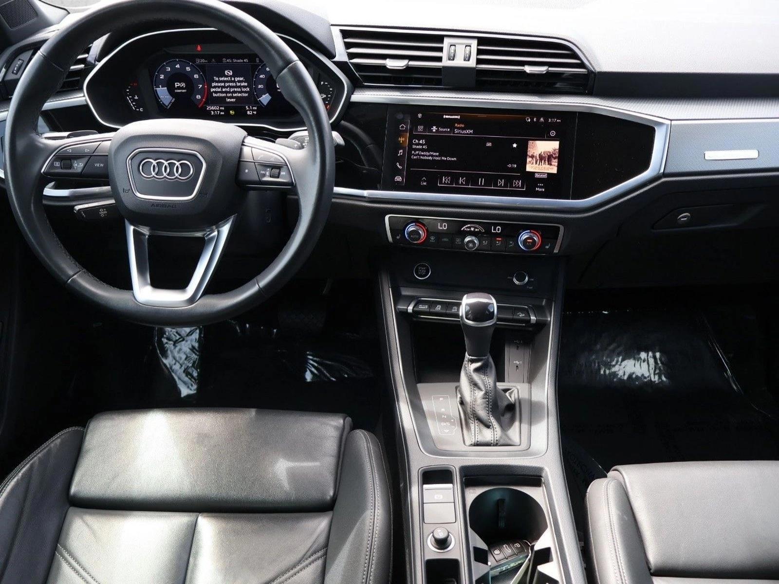 Thumbnail: 2023 Audi Q3 - 3