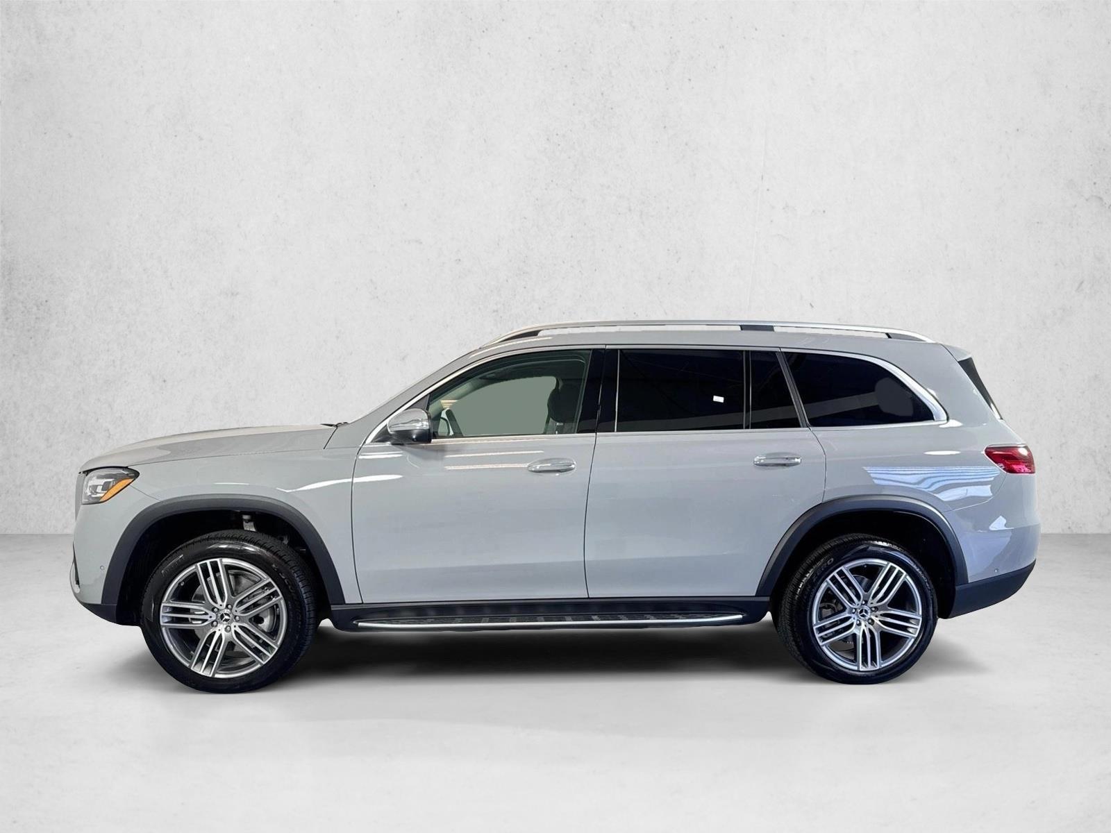 Thumbnail: 2026 Mercedes-Benz GLS - 2