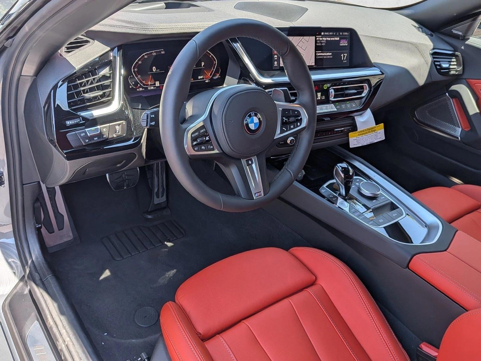 Thumbnail: 2026 BMW Z4 - 3