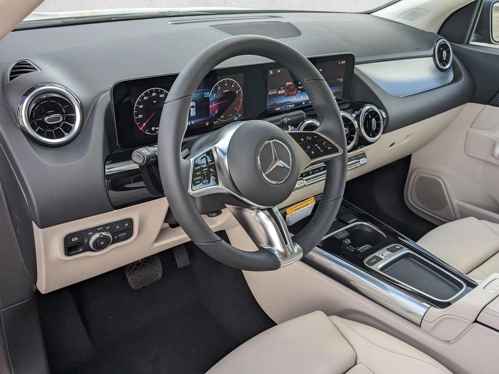 Thumbnail: 2026 Mercedes-Benz GLA - 3