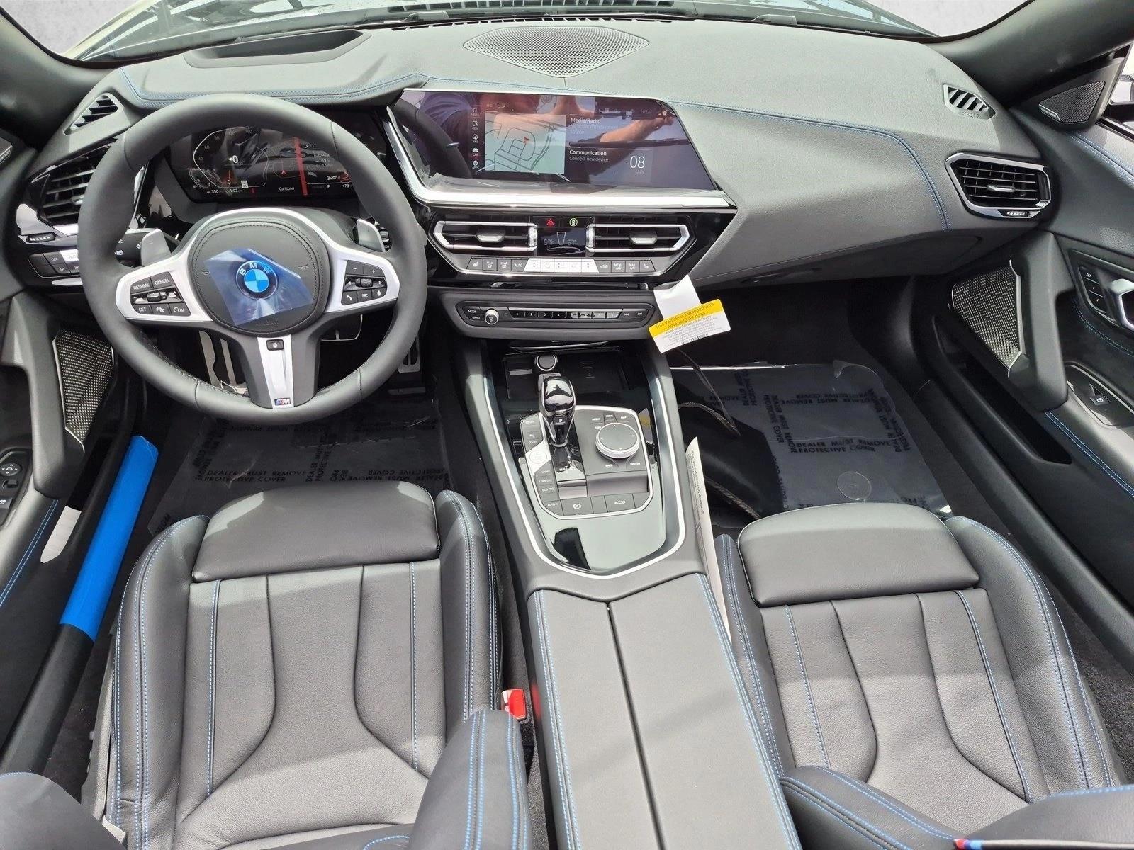 Thumbnail: 2026 BMW Z4 - 4