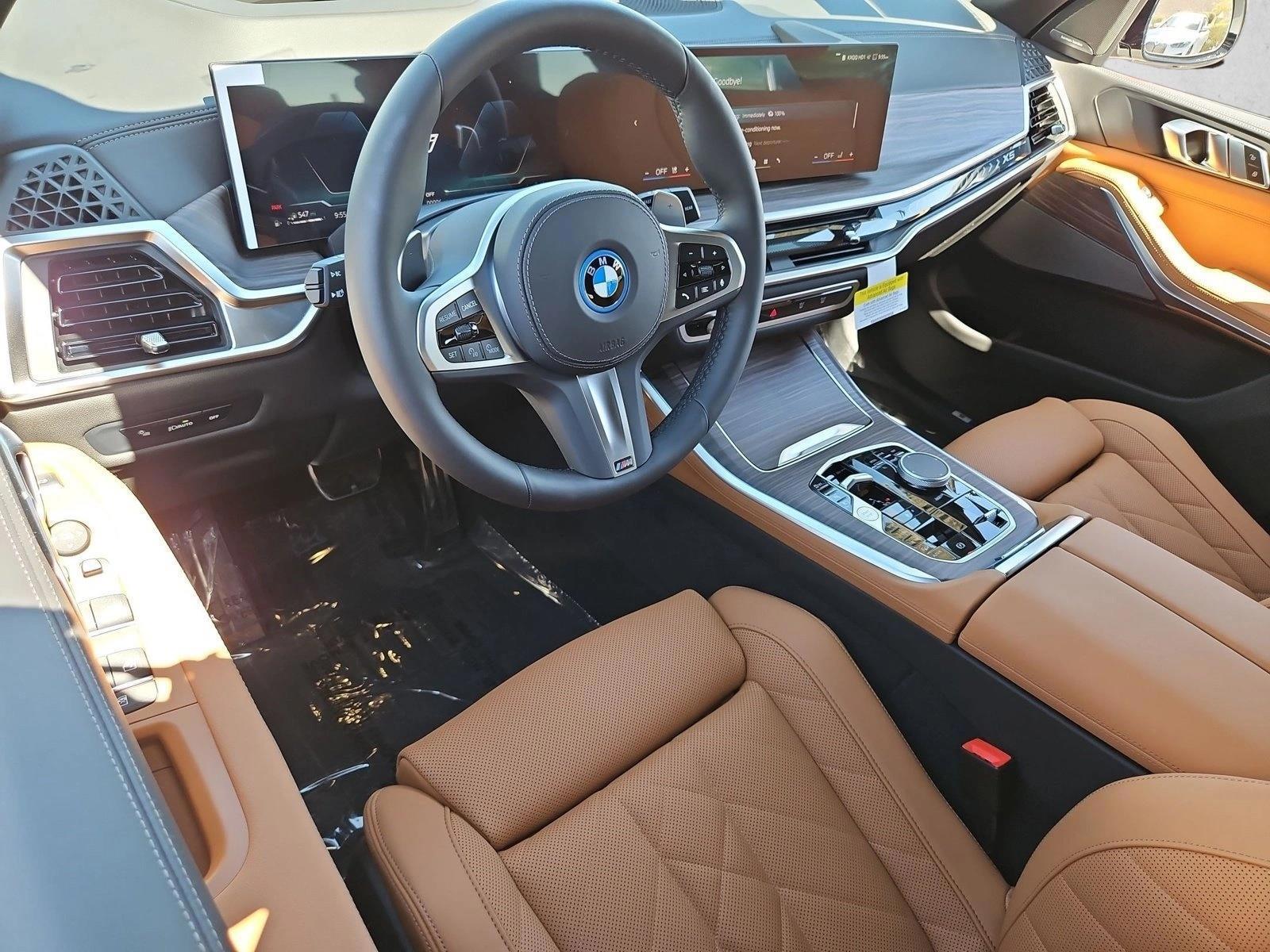 Thumbnail: 2026 BMW X5 - 3