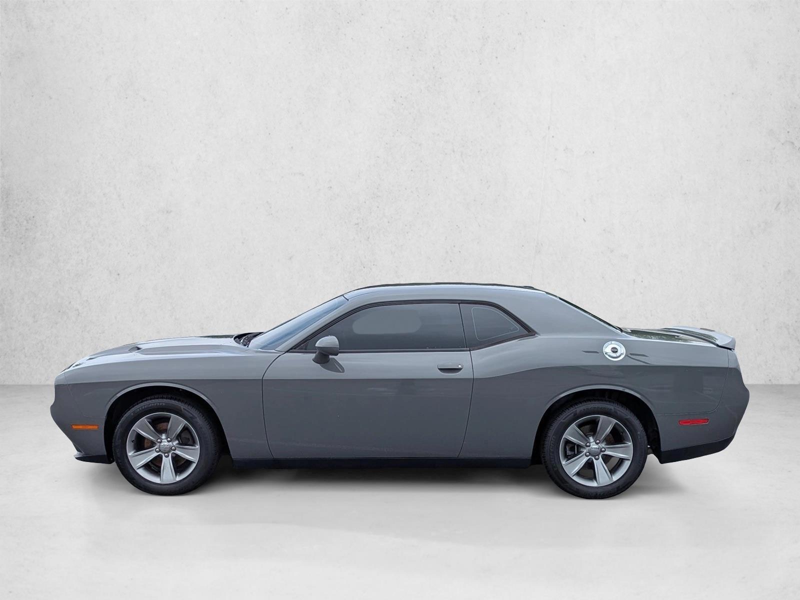 Thumbnail: 2019 Dodge Challenger - 2
