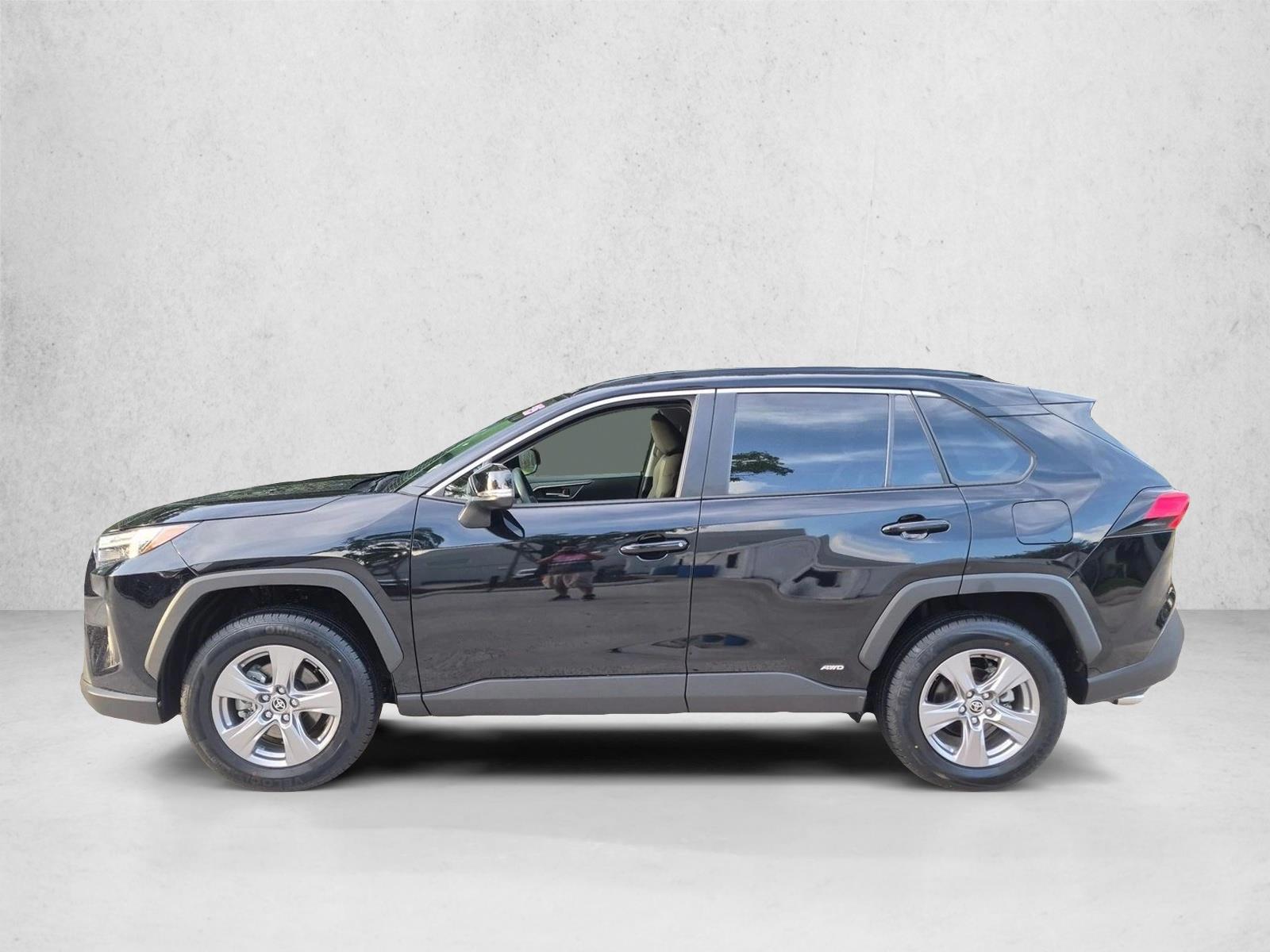Thumbnail: 2025 Toyota RAV4 - 2