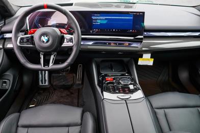 2026 BMW M5