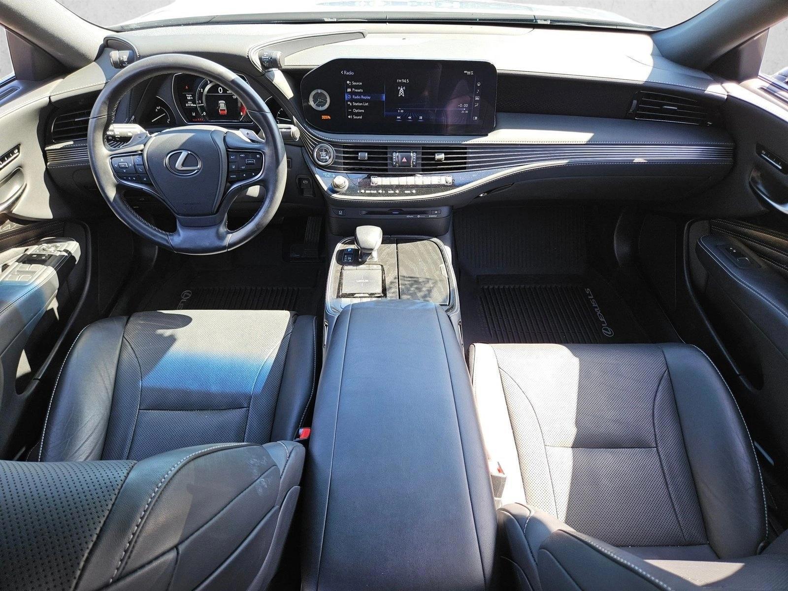Thumbnail: 2022 Lexus LS - 3