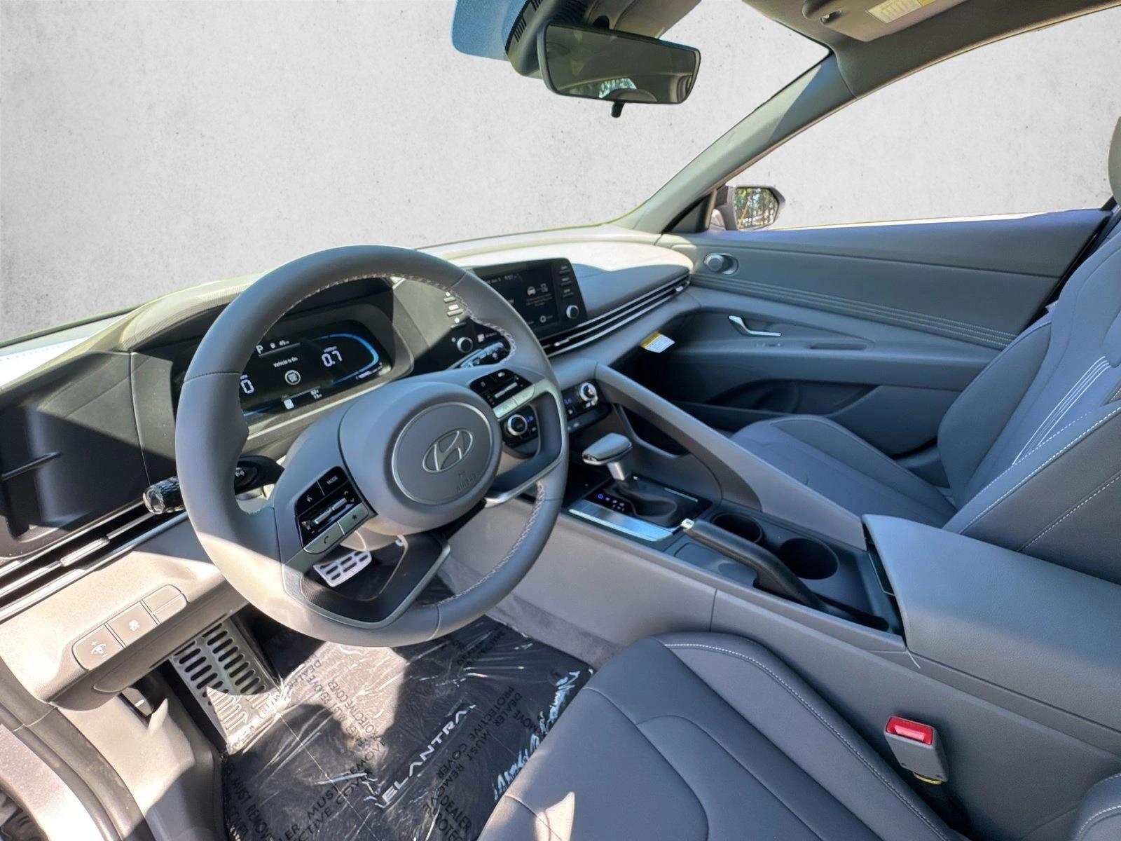 Thumbnail: 2026 Hyundai Elantra - 3