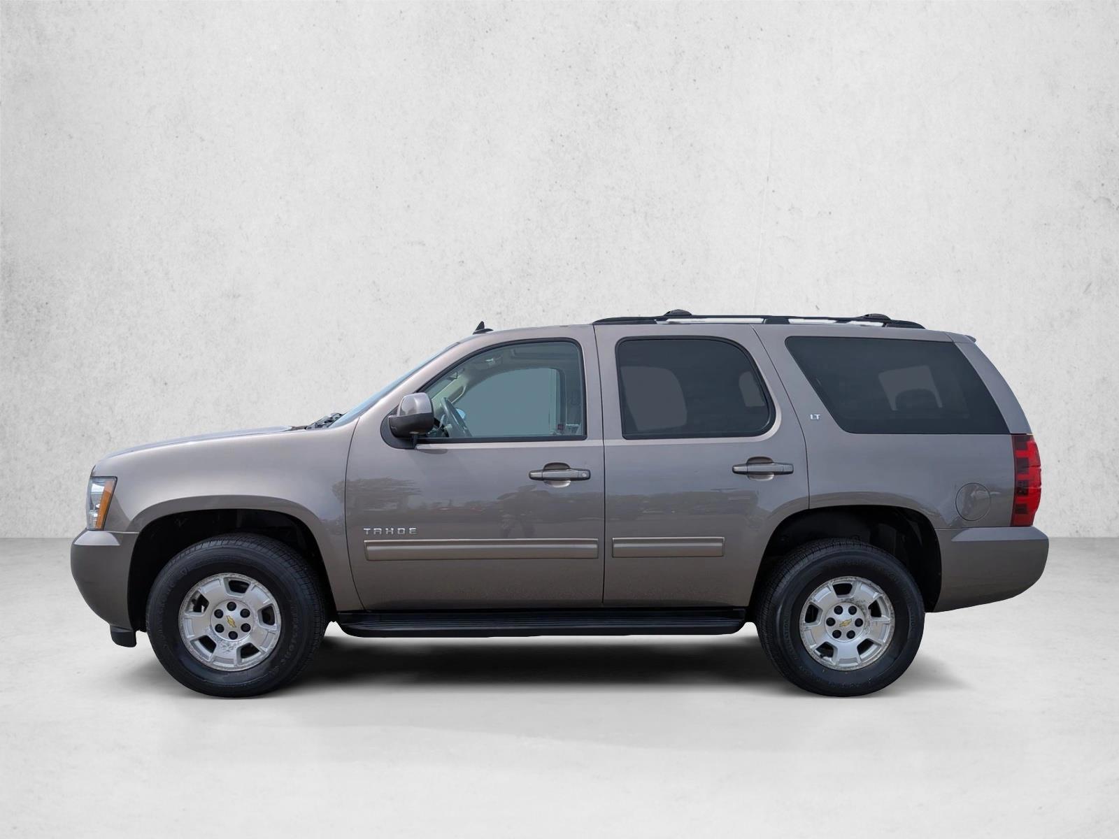 Thumbnail: 2013 Chevrolet Tahoe - 2