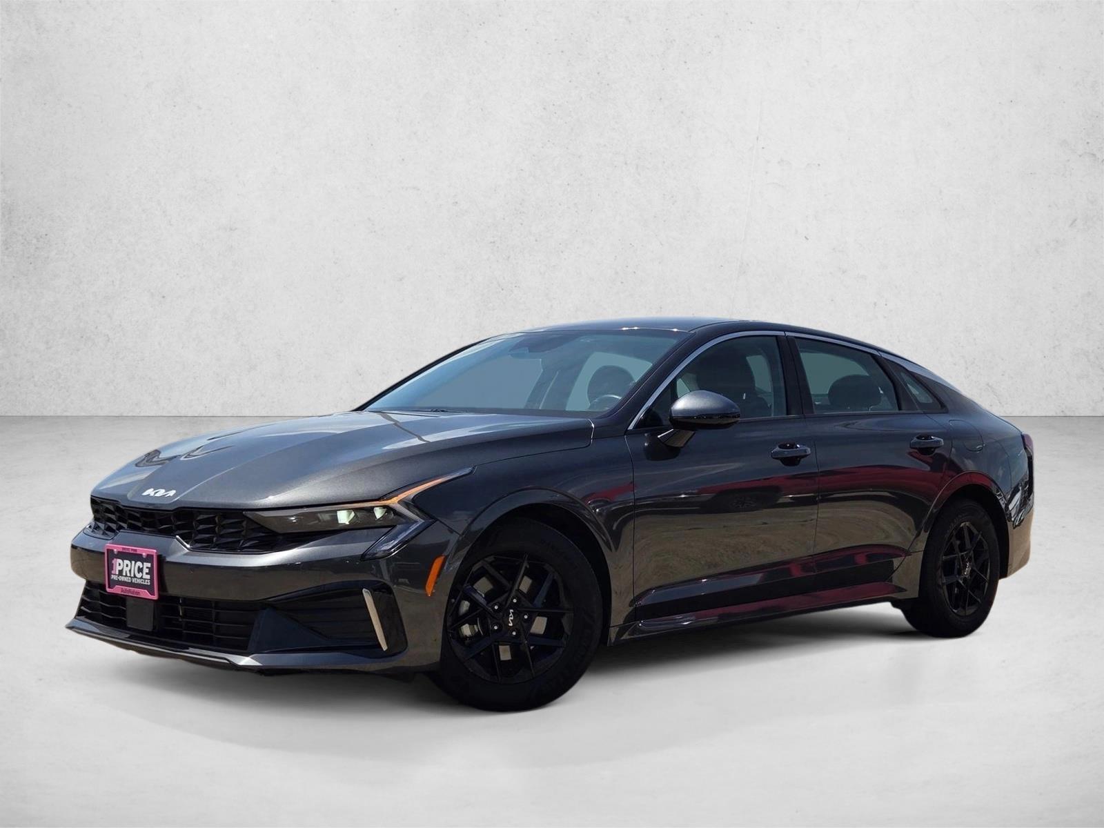 Thumbnail: 2025 Kia K5 - 1