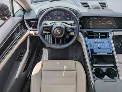 2026 Porsche Panamera