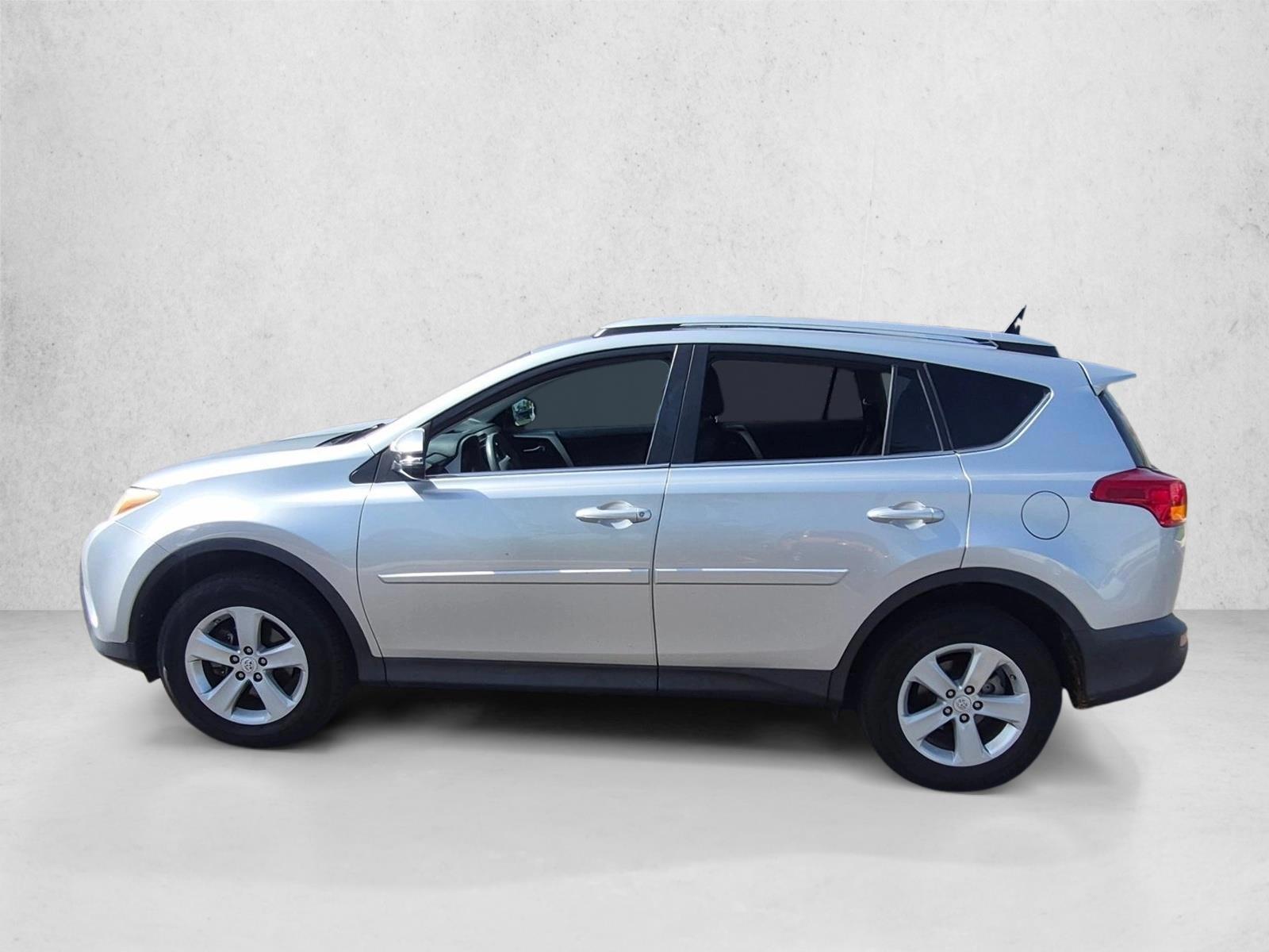 Thumbnail: 2014 Toyota RAV4 - 2