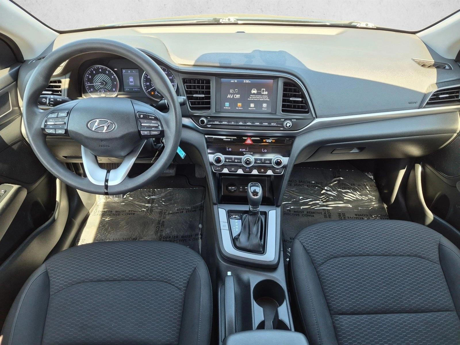 Thumbnail: 2020 Hyundai Elantra - 3