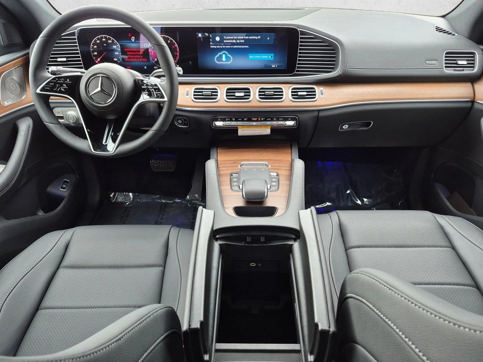 Thumbnail: 2026 Mercedes-Benz GLE - 3