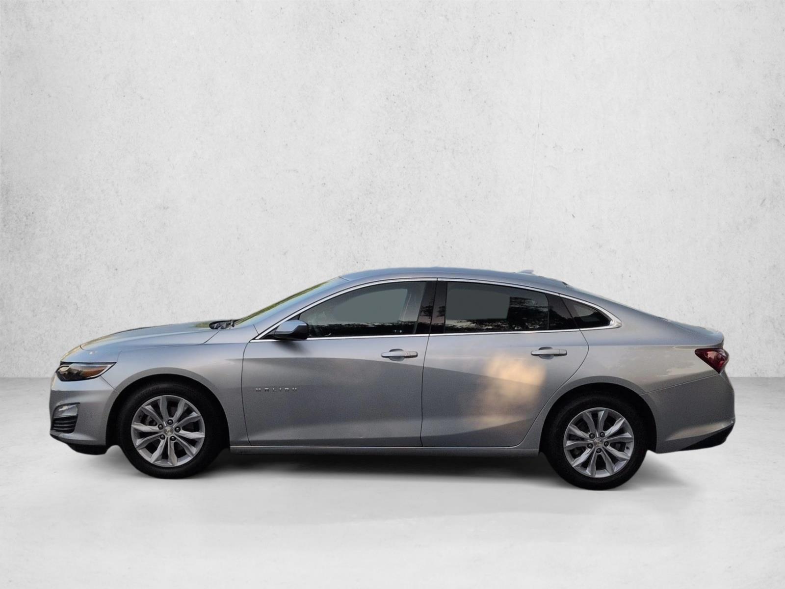 Thumbnail: 2022 Chevrolet Malibu - 2