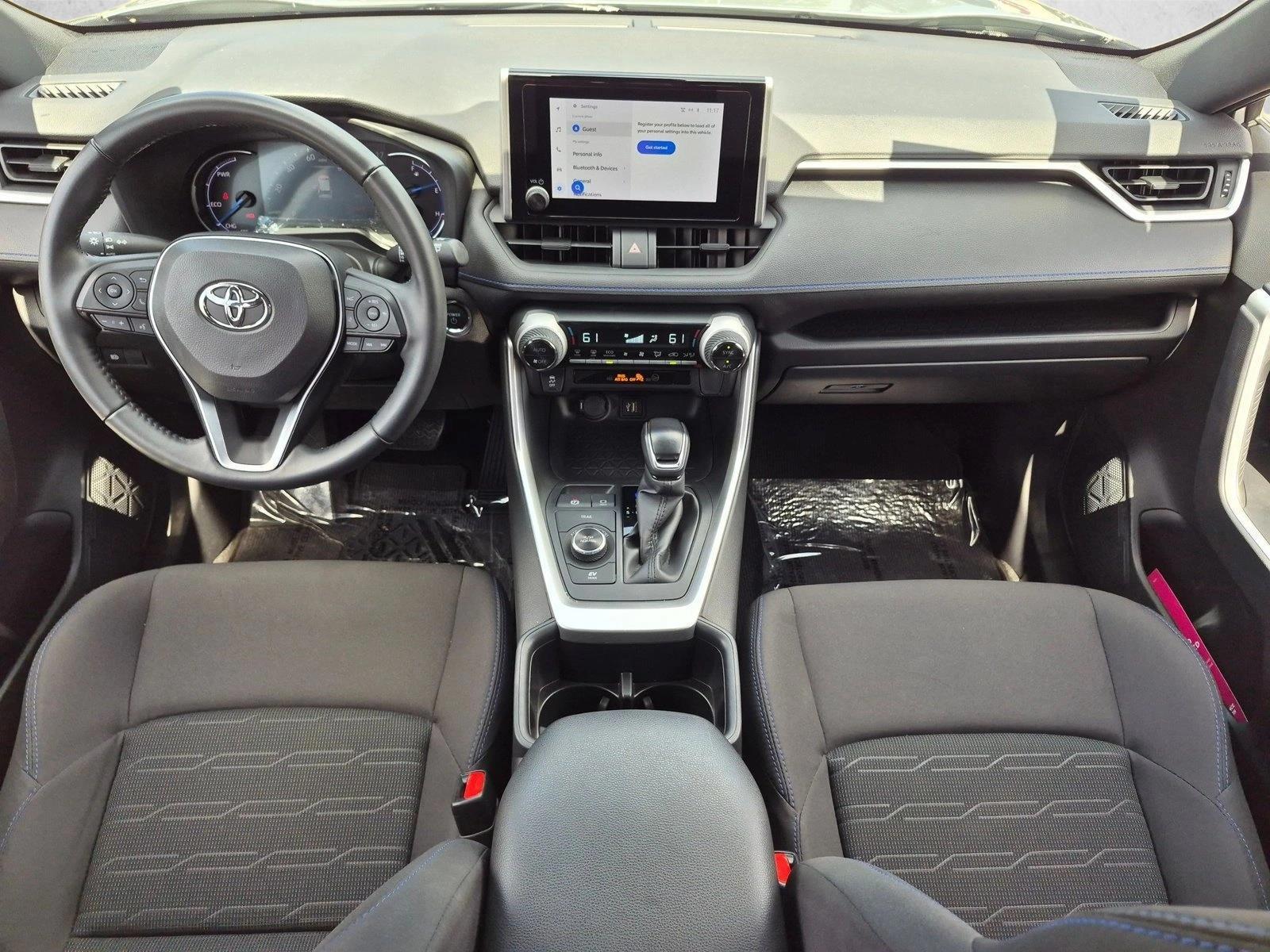 Thumbnail: 2023 Toyota RAV4 - 4
