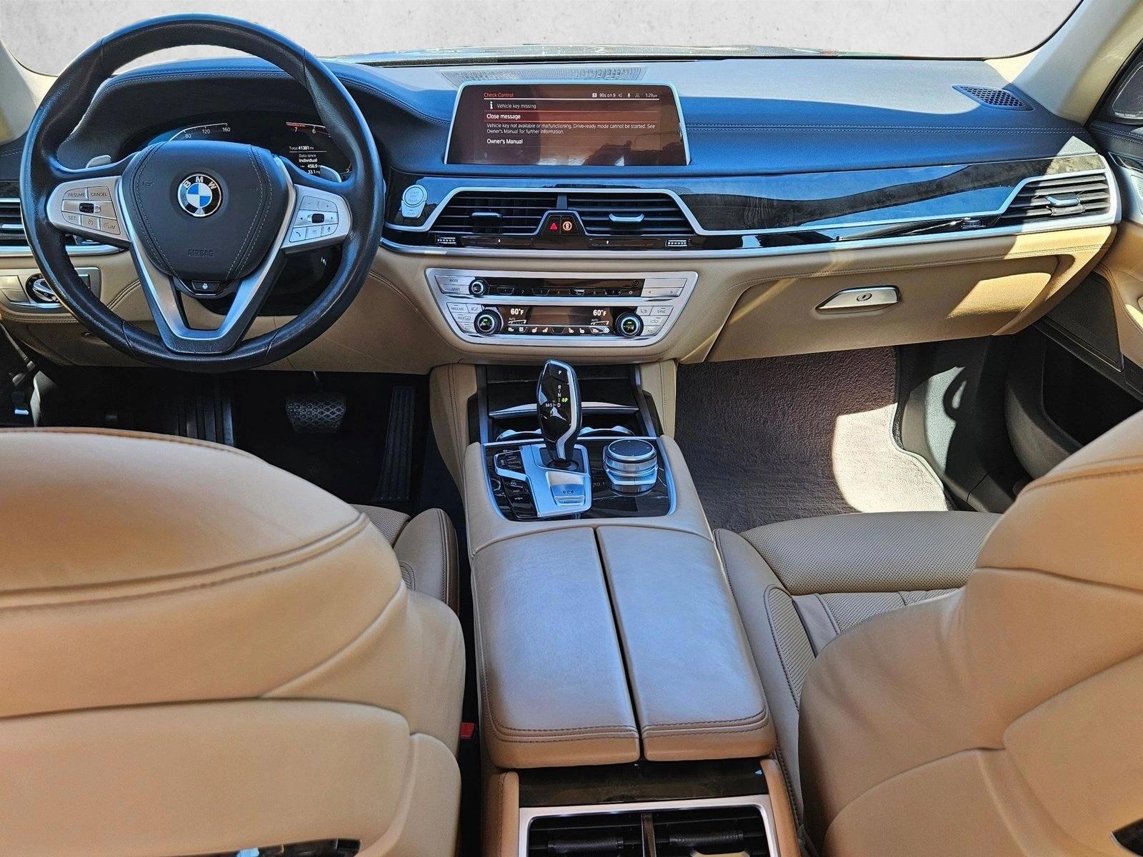 Thumbnail: 2022 BMW 7 Series - 3