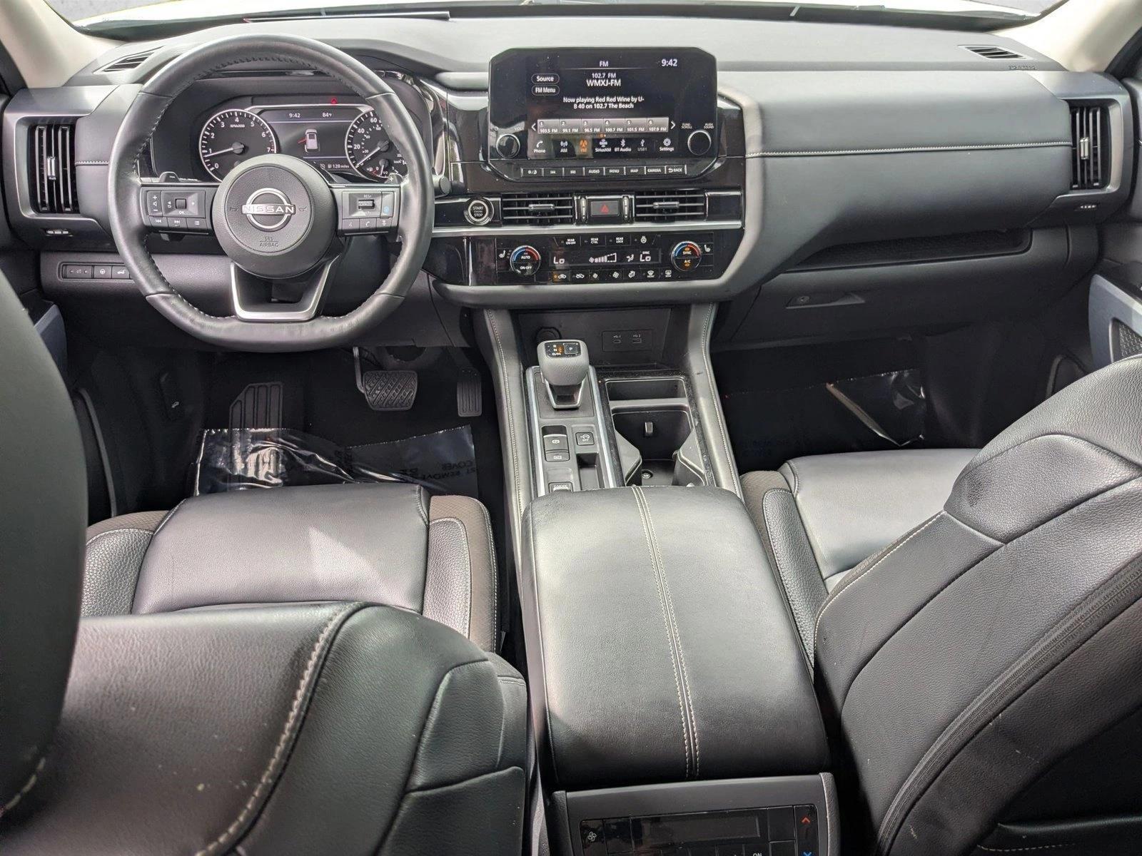 Thumbnail: 2024 Nissan Pathfinder - 4