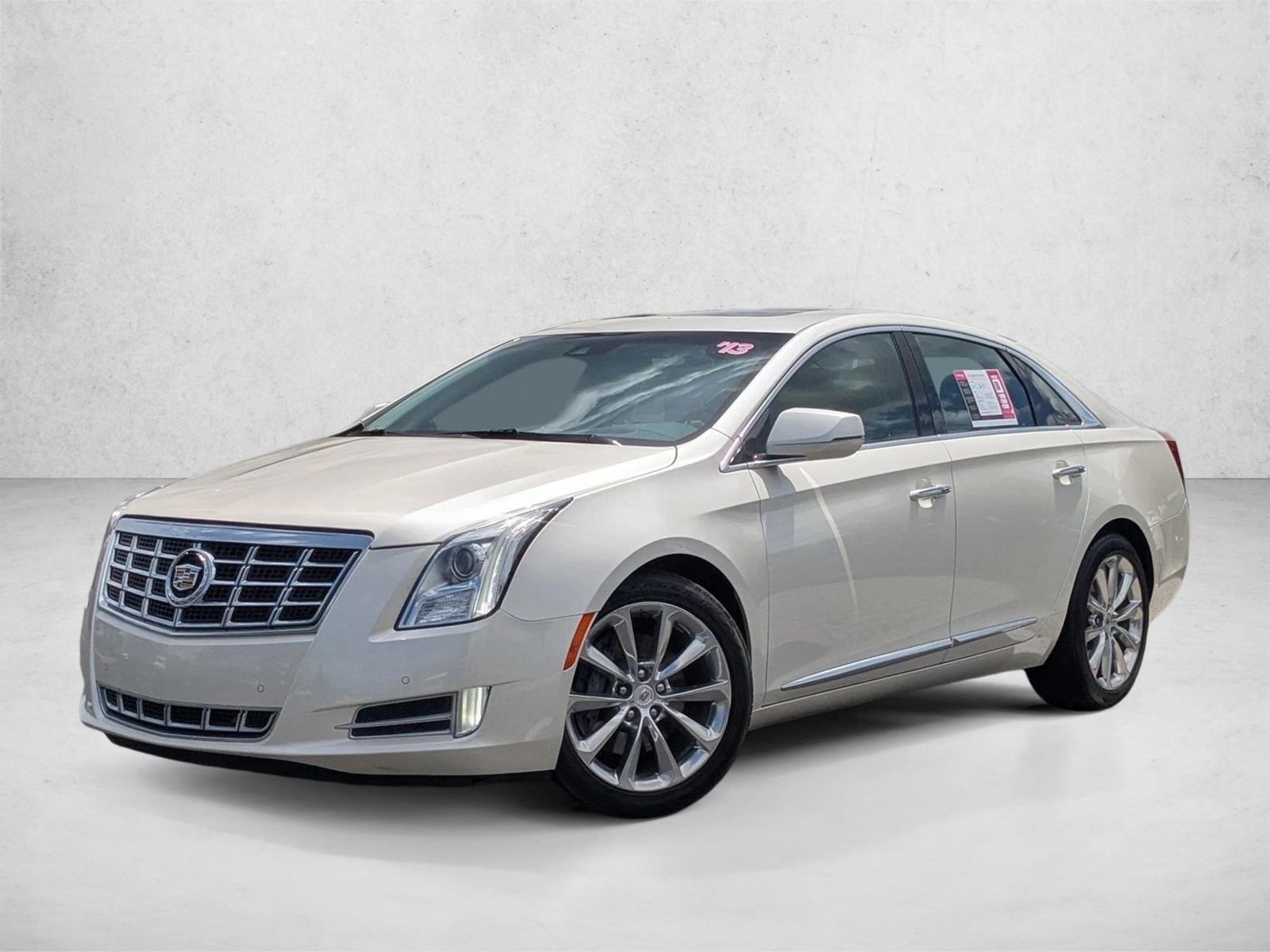 Thumbnail: 2013 Cadillac XTS - 1