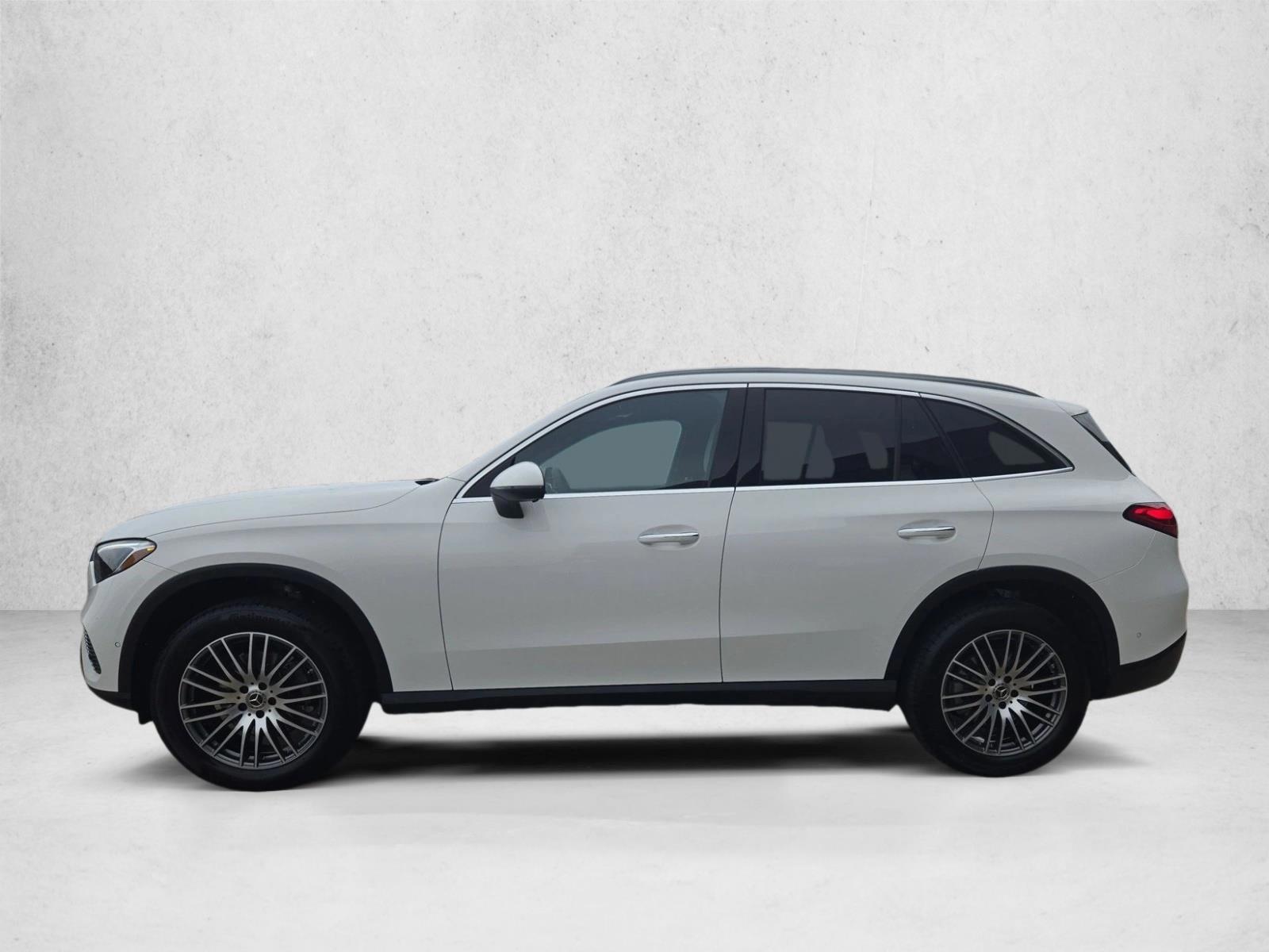 Thumbnail: 2026 Mercedes-Benz GLC - 2