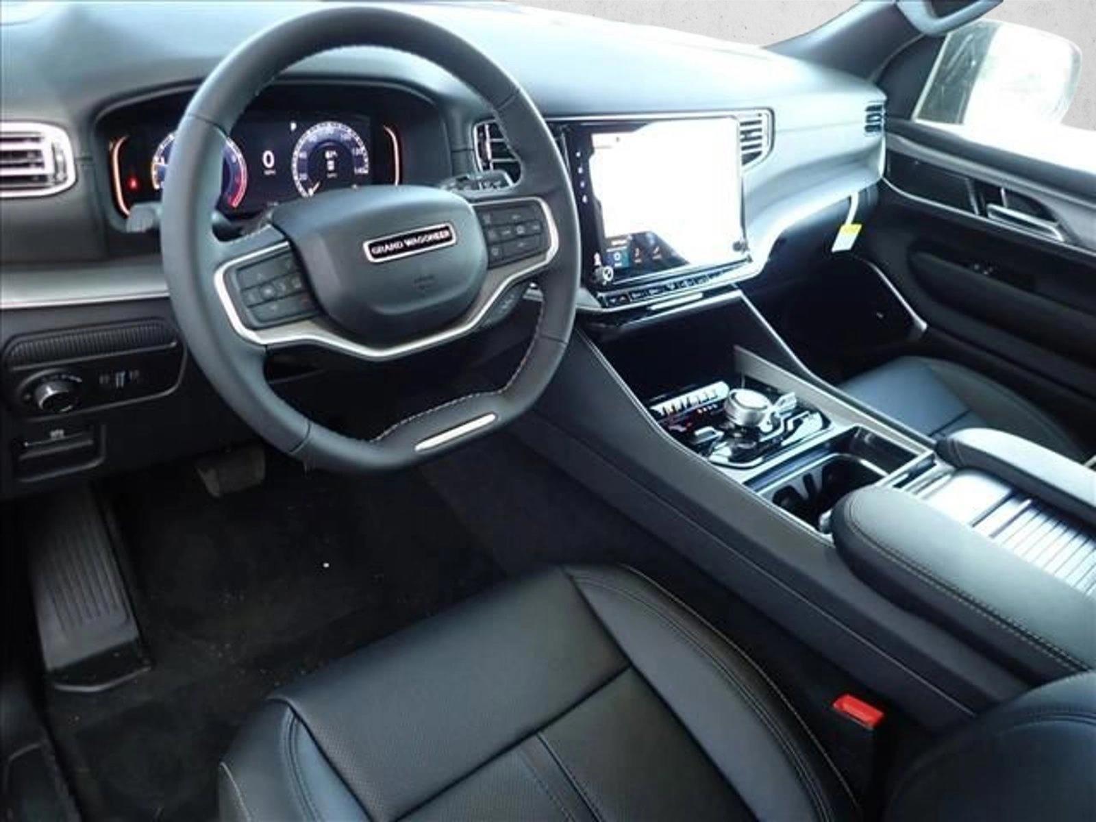 Thumbnail: 2026 Jeep Grand Wagoneer - 3