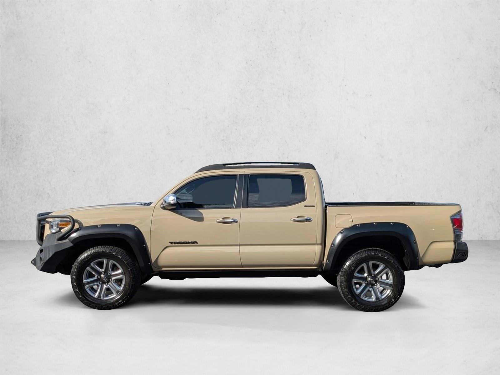Thumbnail: 2017 Toyota Tacoma - 2