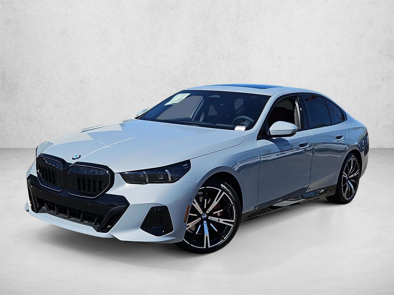 Thumbnail: 2027 BMW 5 Series - 1