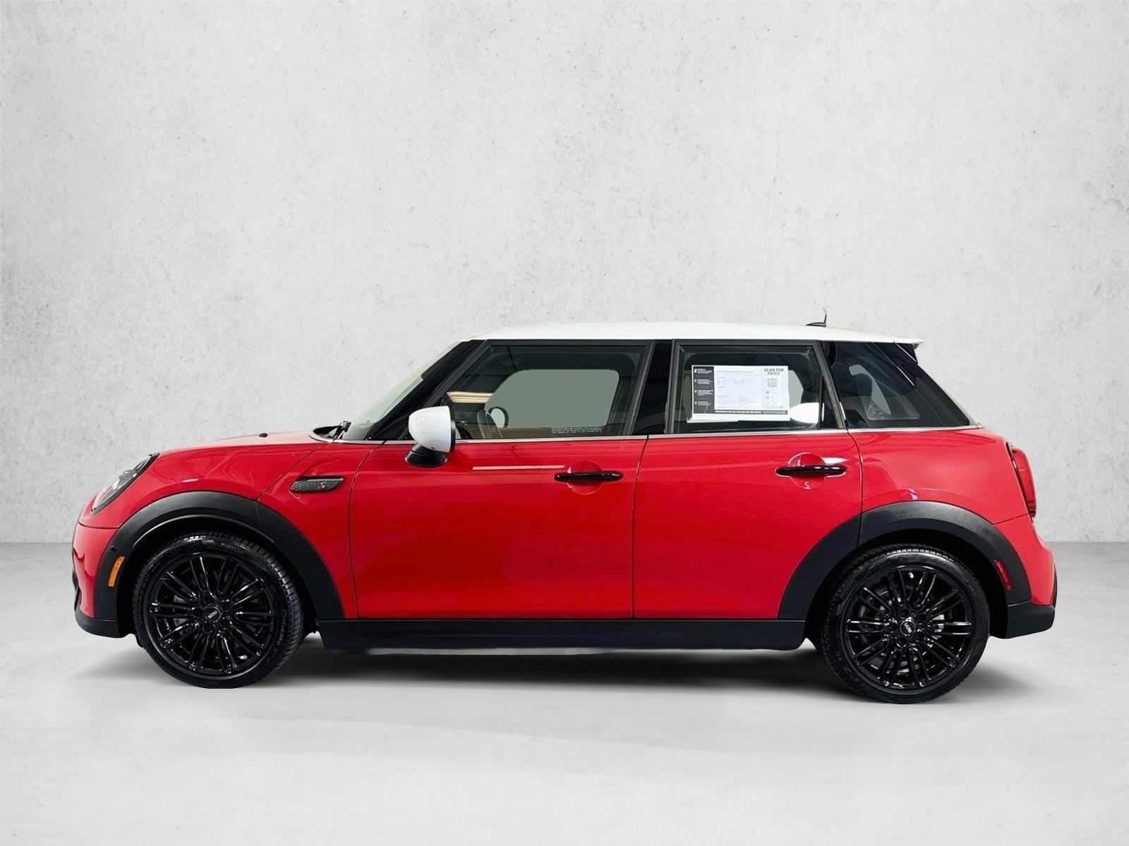 Thumbnail: 2024 MINI Cooper Hardtop - 2