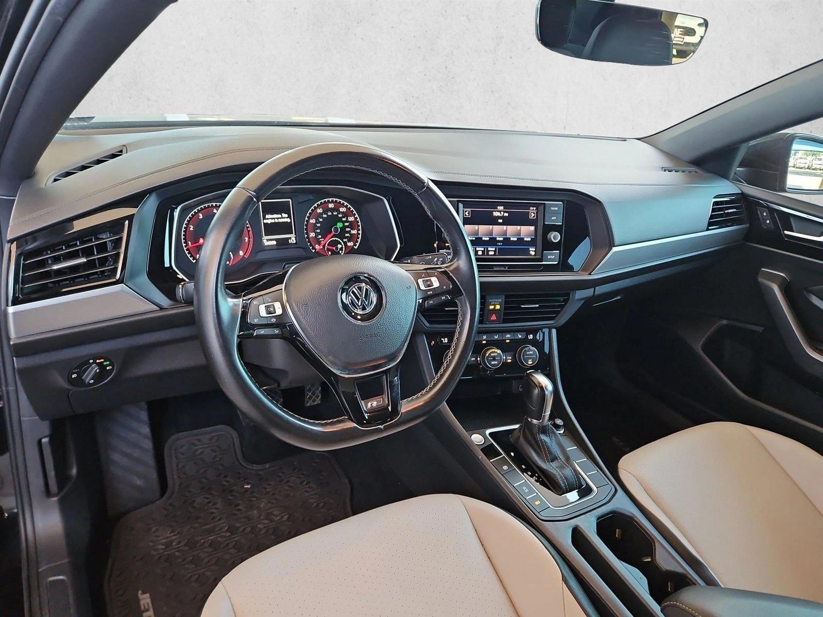 Thumbnail: 2019 Volkswagen Jetta - 3