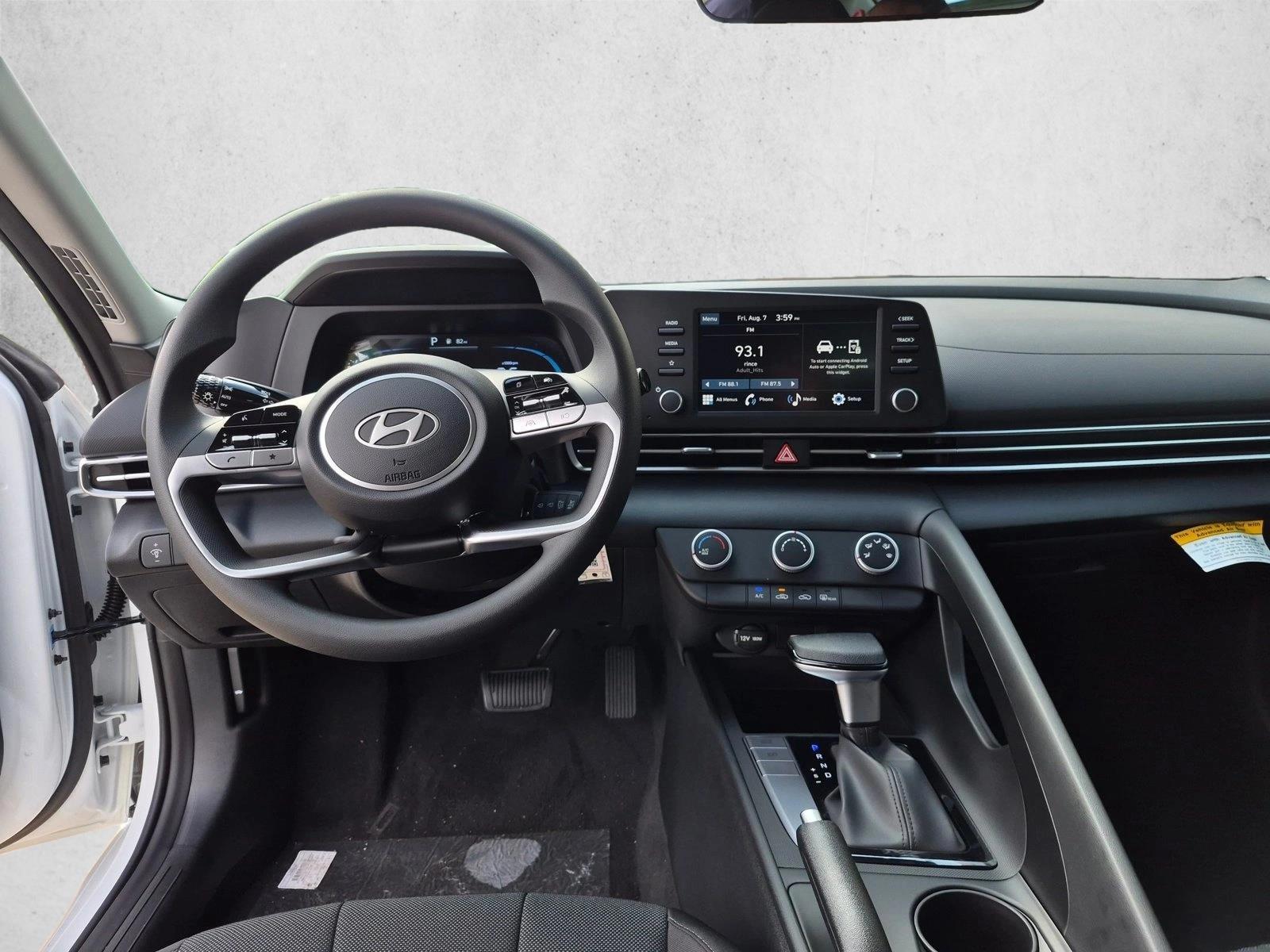 Thumbnail: 2026 Hyundai Elantra - 3