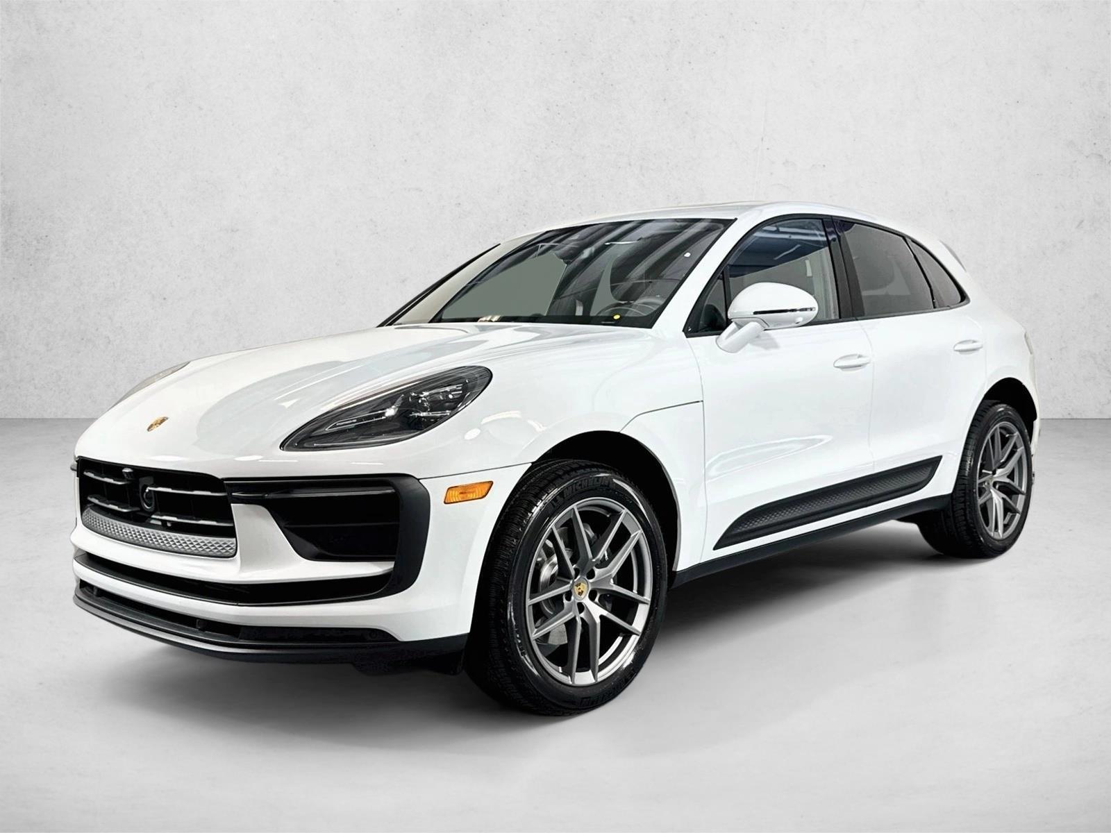 Thumbnail: 2026 Porsche Macan - 1