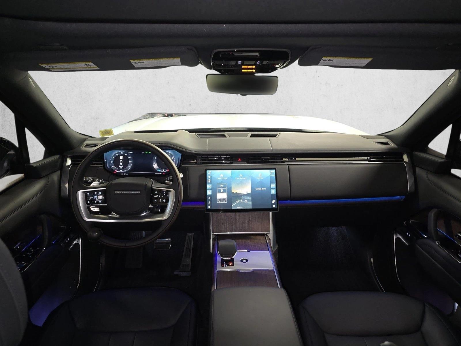 Thumbnail: 2026 Land Rover Range Rover - 3