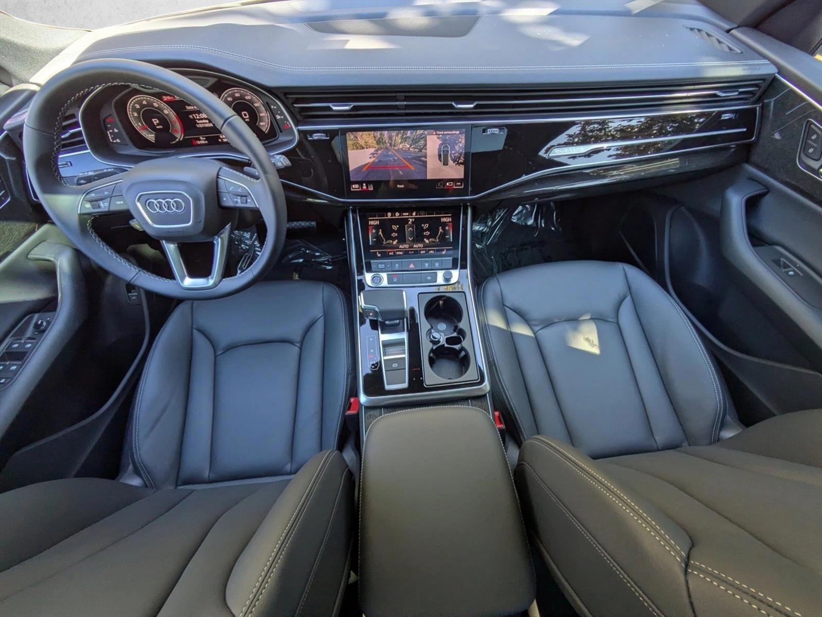 Thumbnail: 2026 Audi Q8 - 3